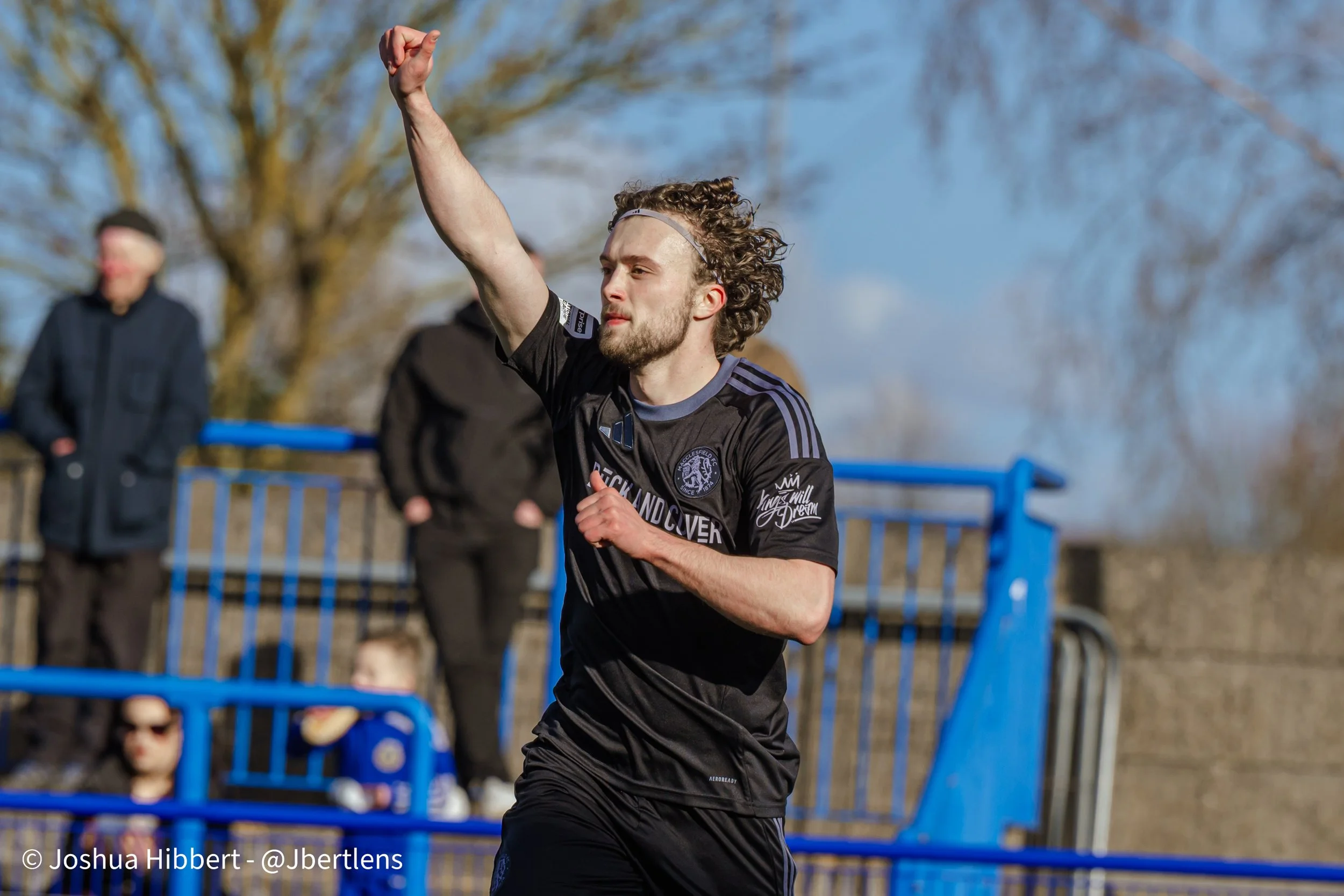 Curzon_Ashton_Kings_Lynn_Town_Web_Sized_21.03.26-63.jpg
