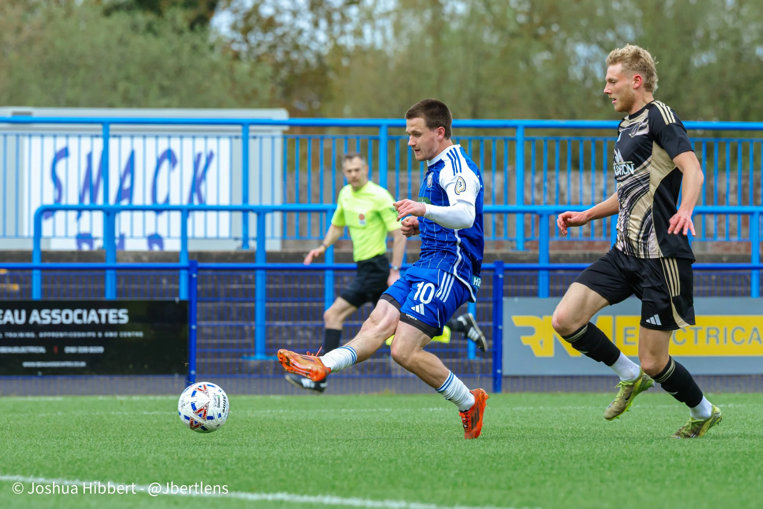 Sport_Photography_Curzon_Ashton_Buxton_FC_18.04.26-49.jpg