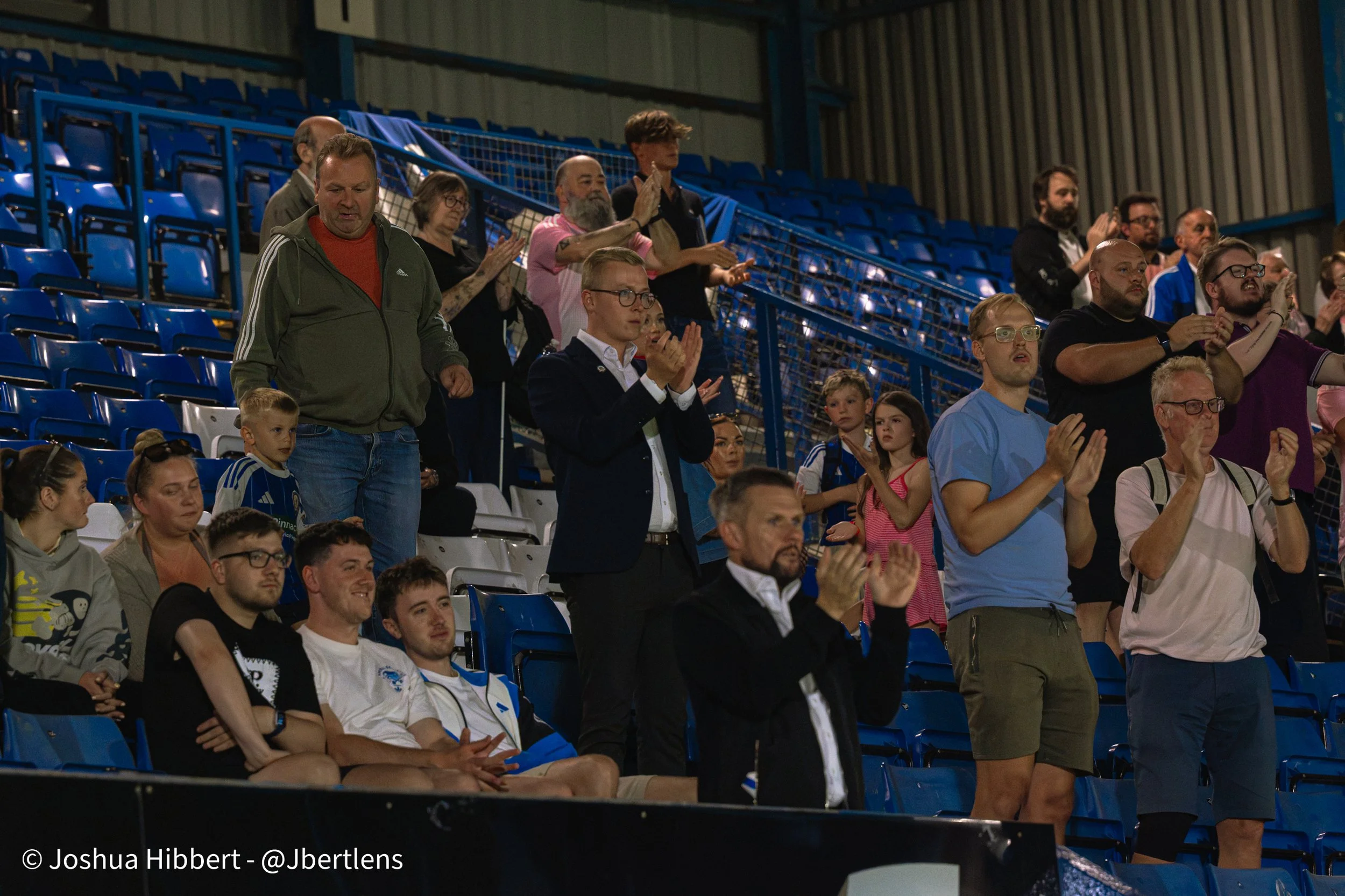 Curzon_Ashton_Bury_FC_Web_Sized_11.08.26-148.jpg