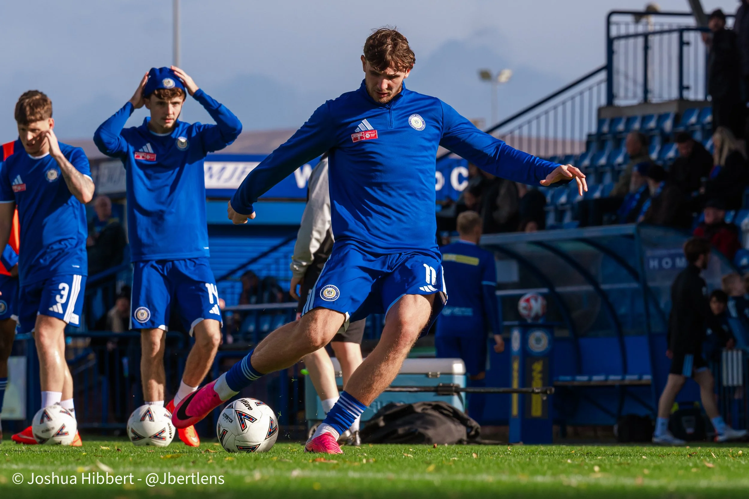 Curzon_Ashton_Hyde_United_Web_Sized_10.10.26-16.jpg