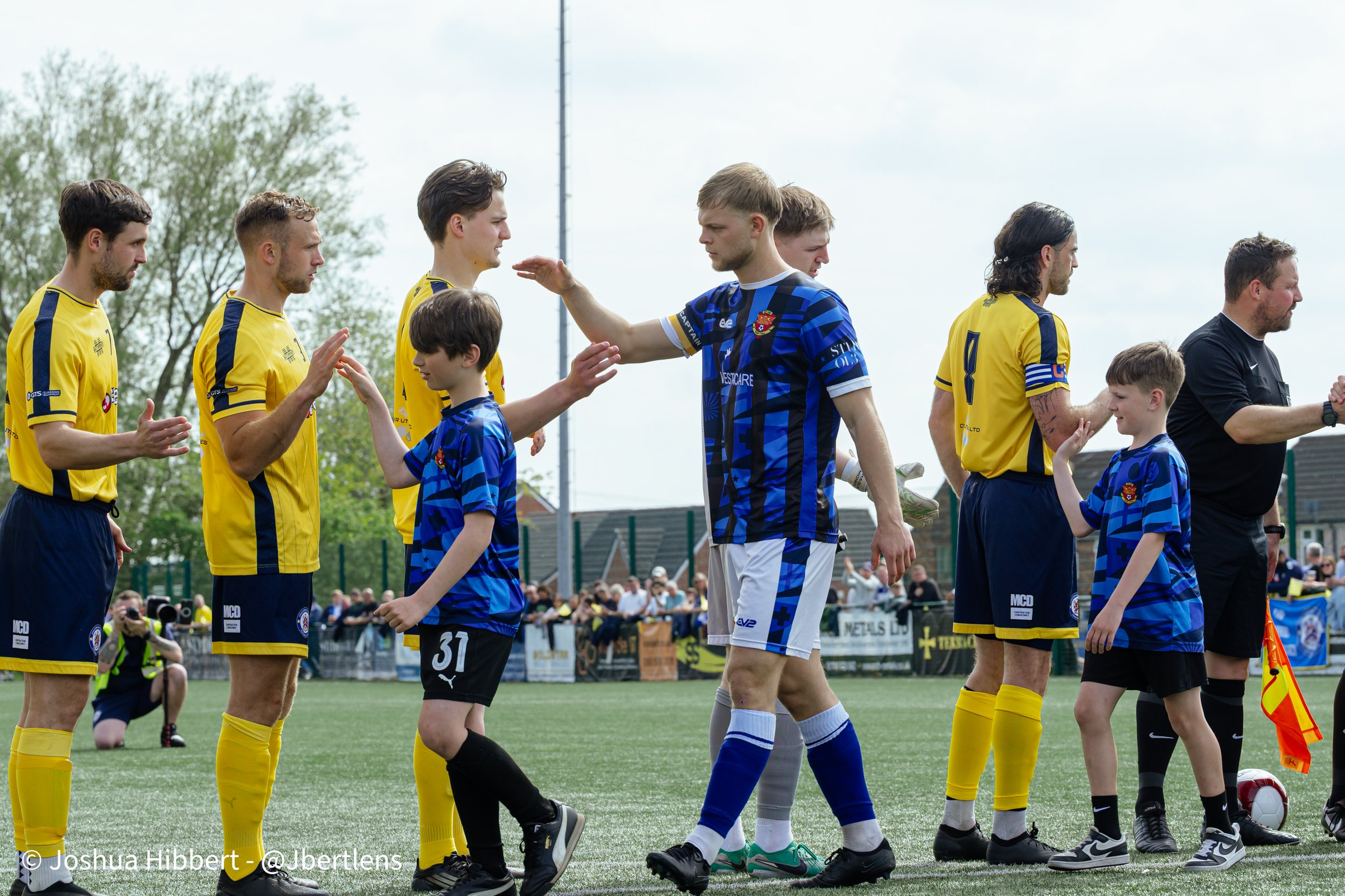 Sport_Photography_Stalybridge_Celtic_Avro_10.05.26-28.jpg