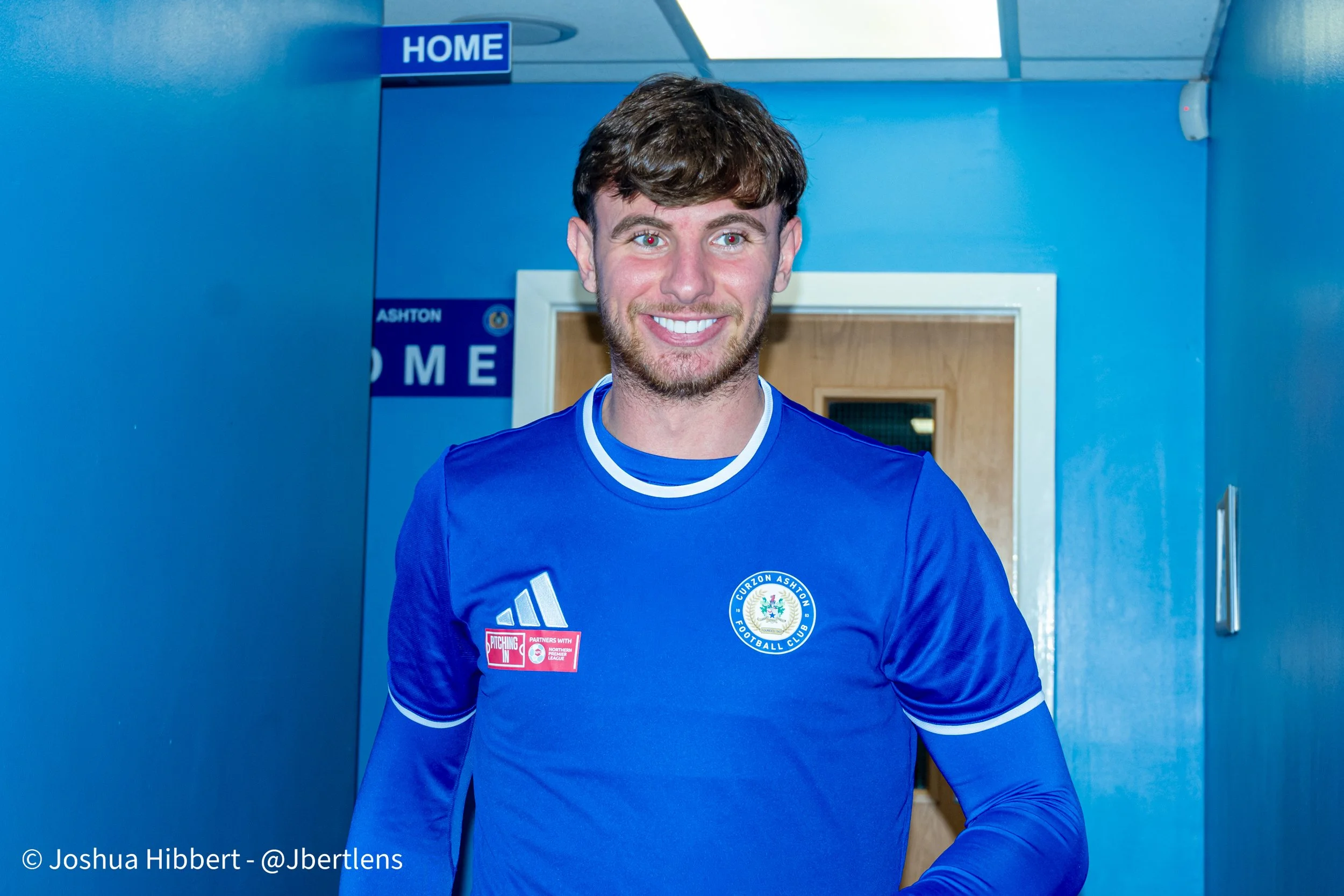 Curzon_Ashton_Redcar_Athletic_Web_Sized_06.10.26-2.jpg