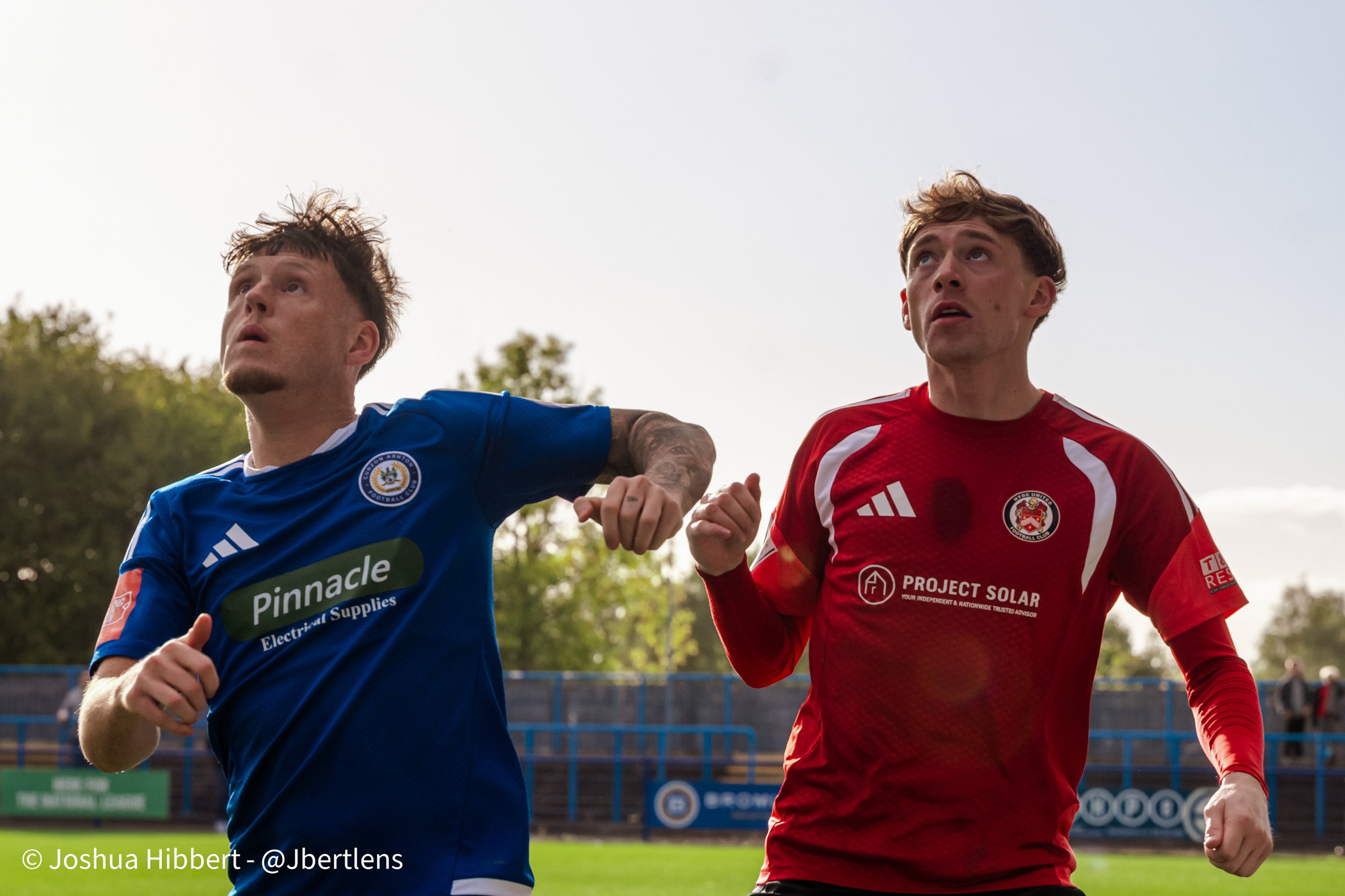 Curzon_Ashton_Hyde_United_Web_Sized_10.10.26-113.jpg