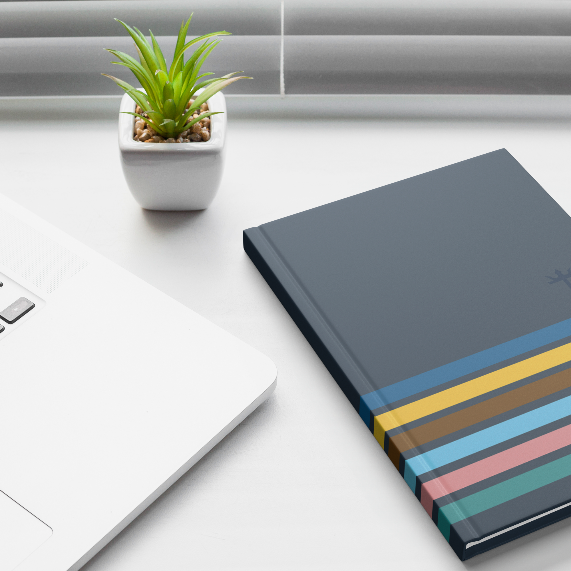 Hardcover_Journal_Lifestyle_1_Mockup.6png.png