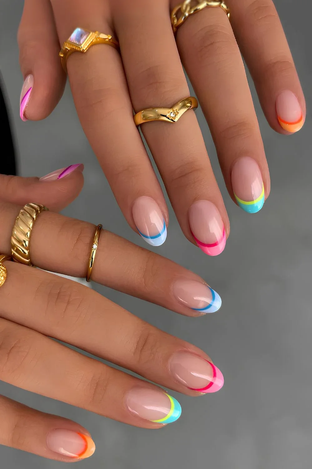 1 Almond Shaped Coloured French Tip Set
