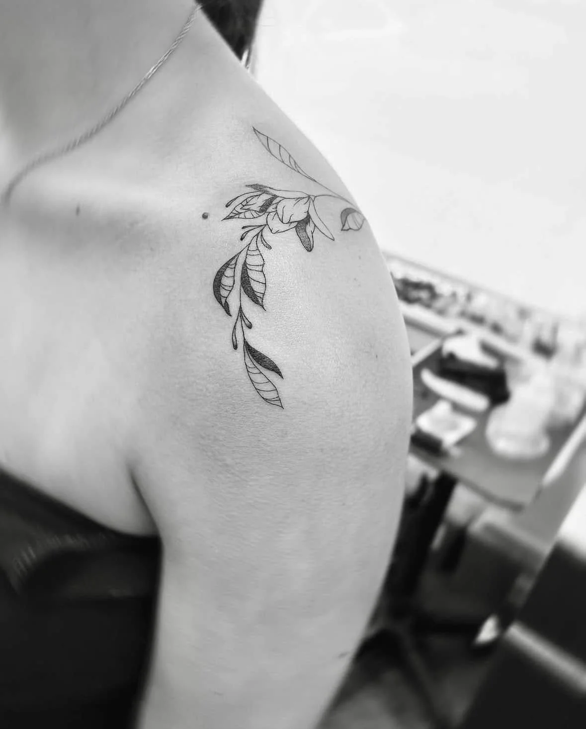 Fine Line Tattoo - floral shoulder tattoo