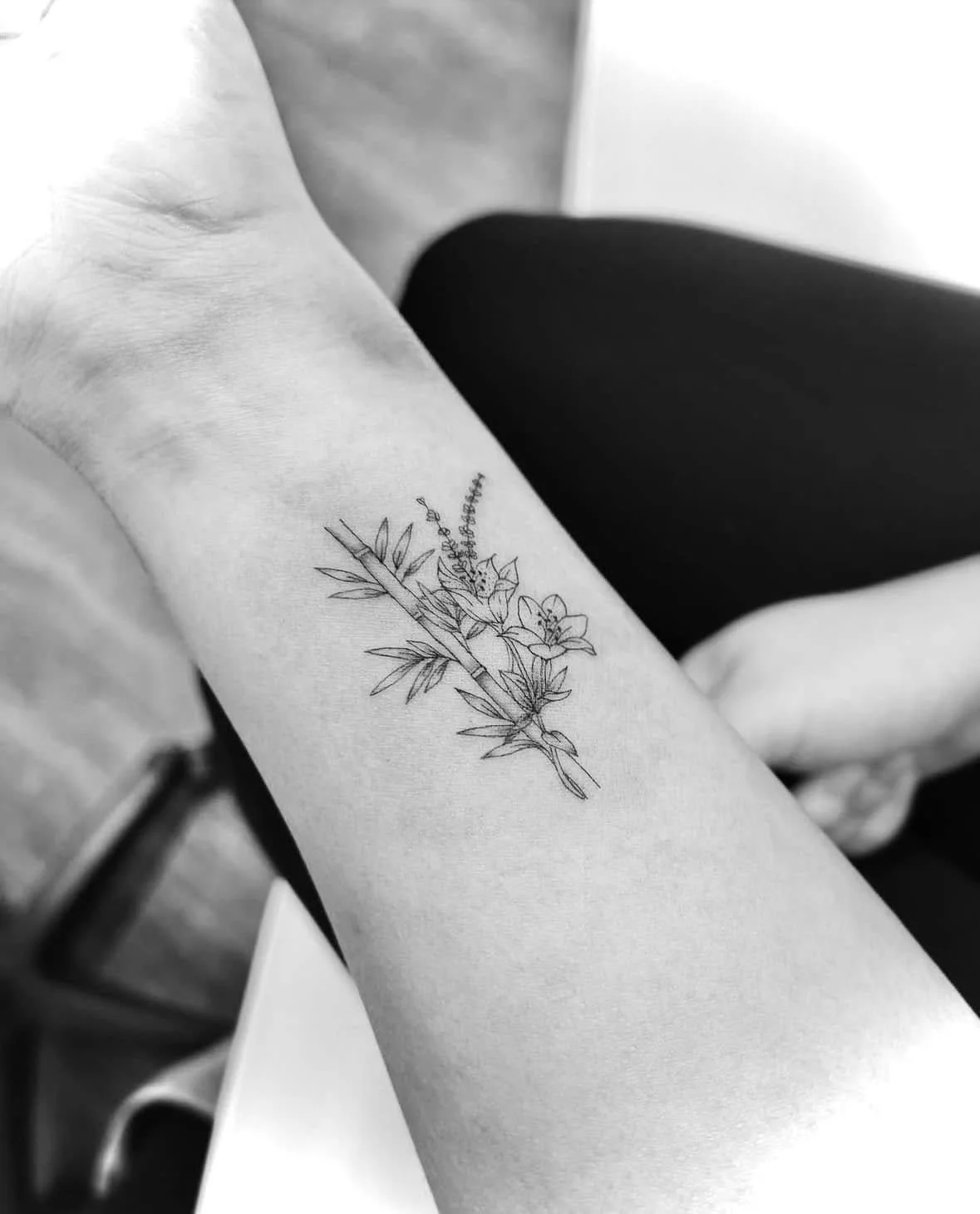 Fine Line Tattoo - floral tattoo