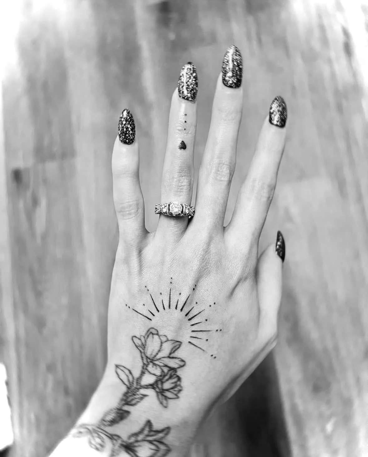 Fine Line Tattoo - hand tattoos