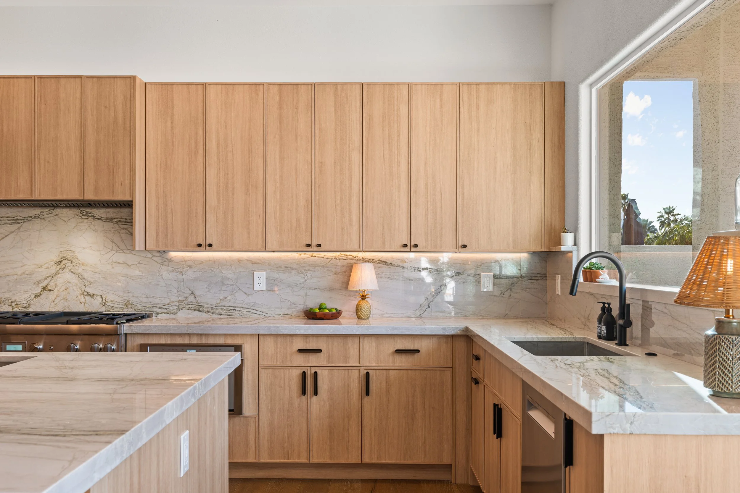 029-Kitchen.jpg