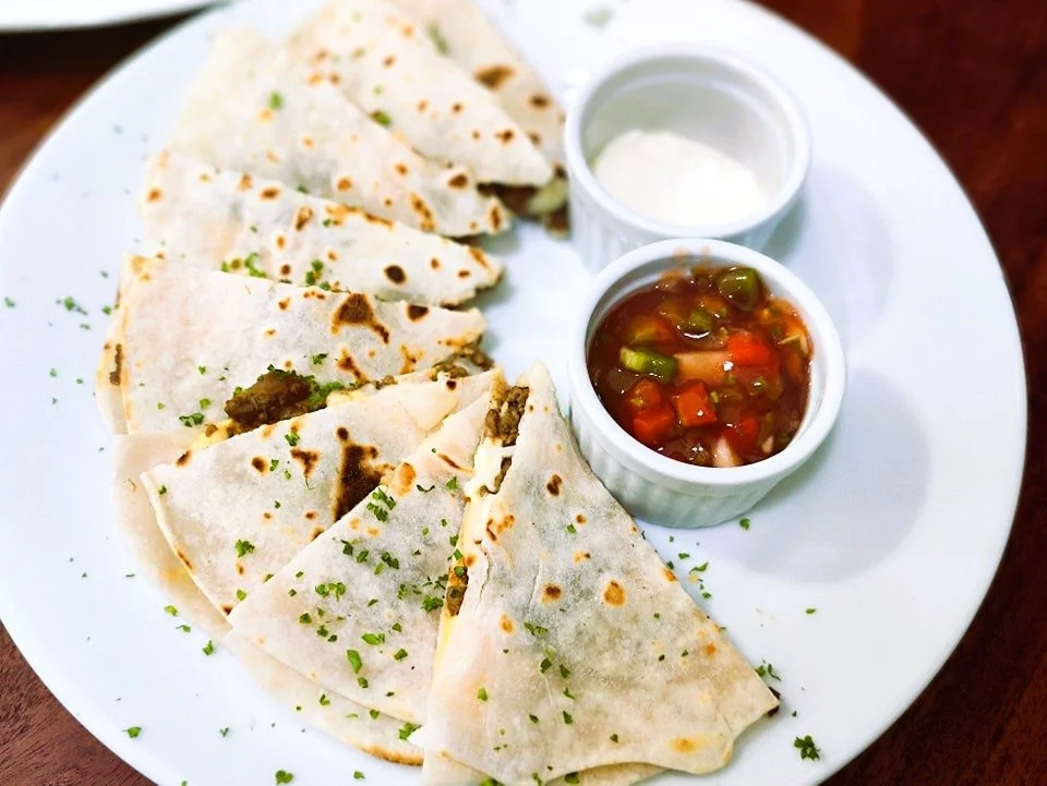 Quesadilla (Available In Chicken, Beef or Tuna)
