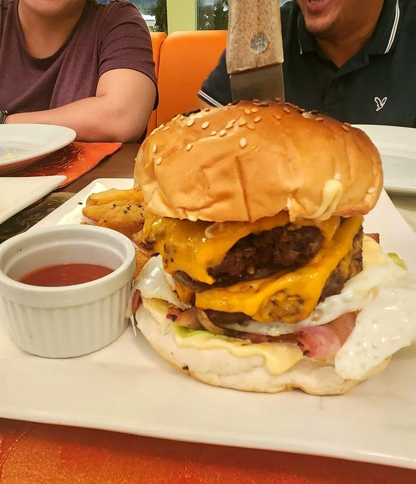 Angus Burger With Home Fries