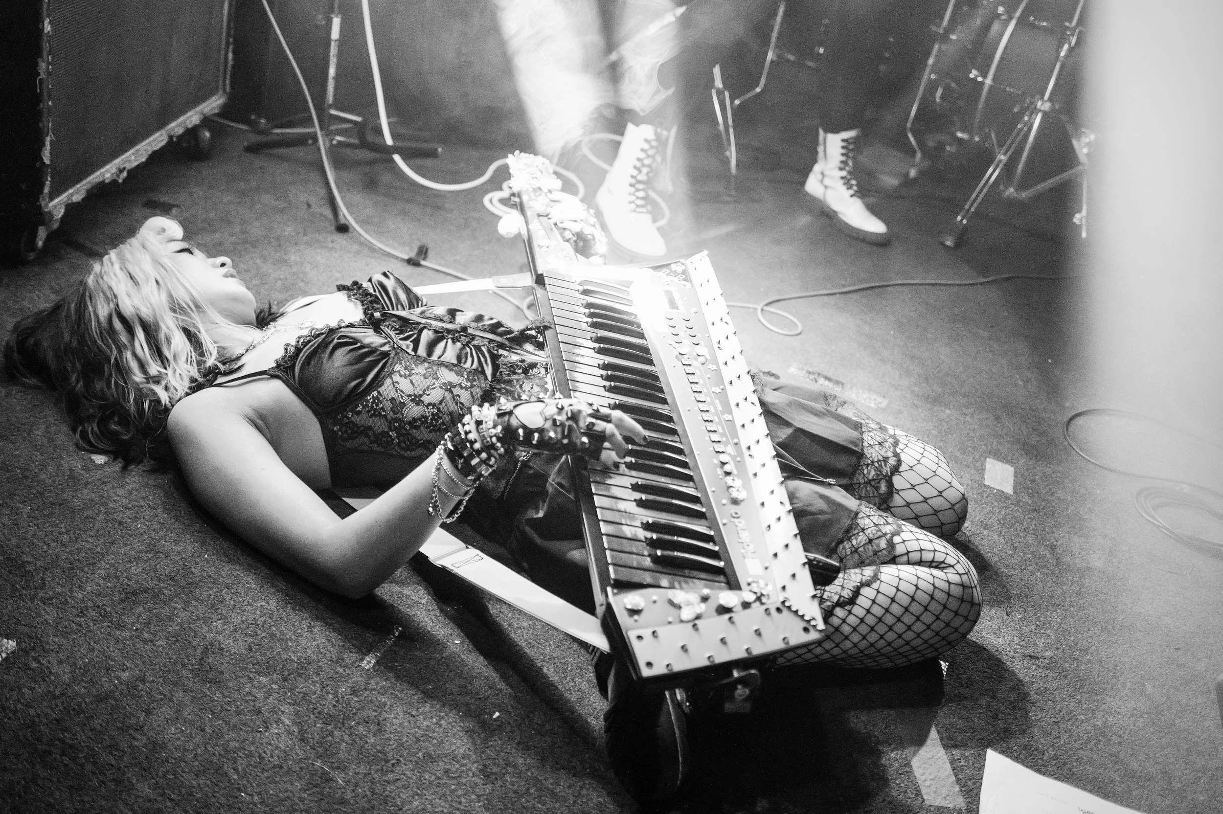XNK_04:13:25_WHISKYAGOGO4.jpeg