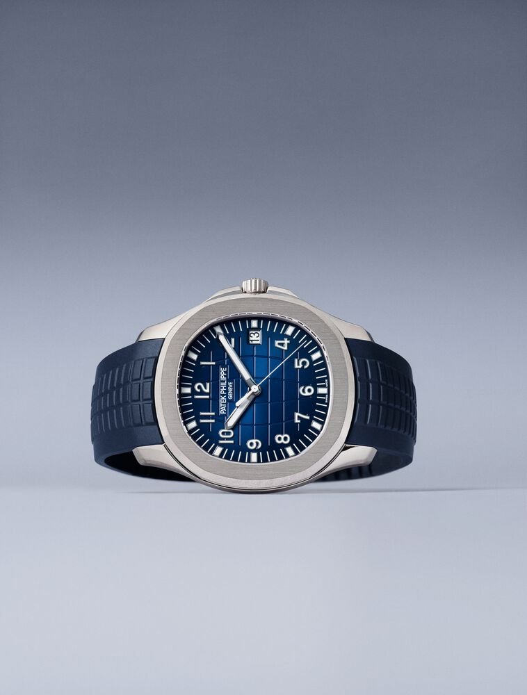 watch1.jpg