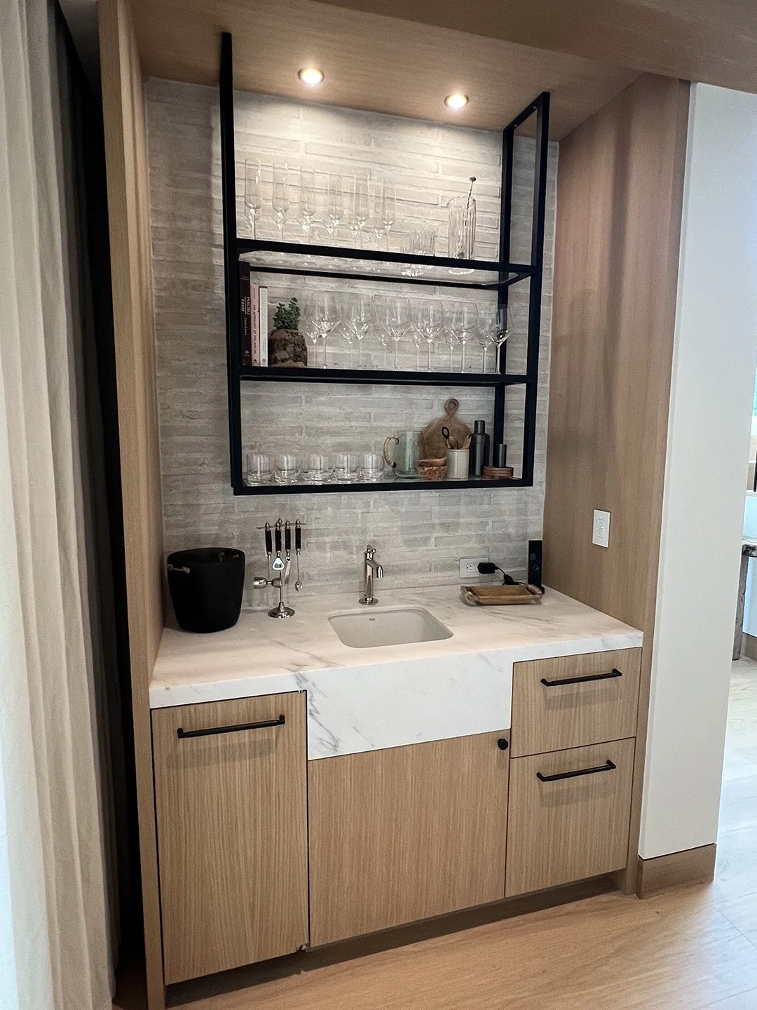 OC Marmol - Manufacturing and installation of tile and stone