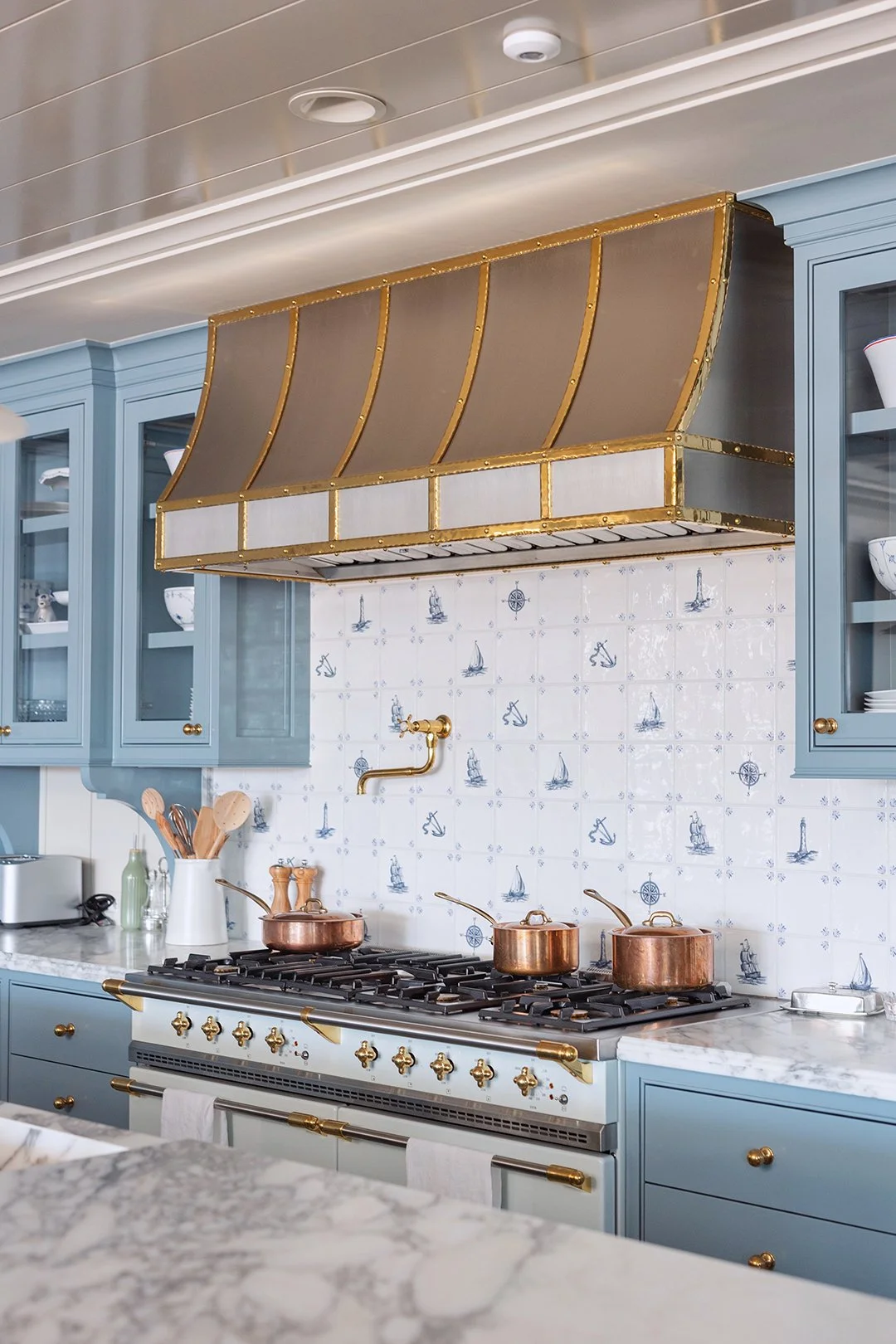 OC Marmol - Manufacturing and installation of tile and stone