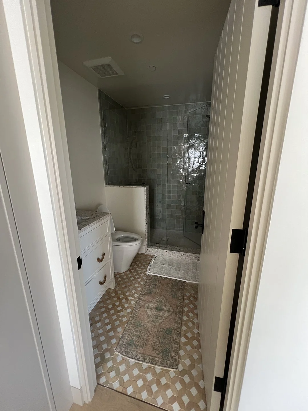 OC Marmol - Manufacturing and installation of tile and stone