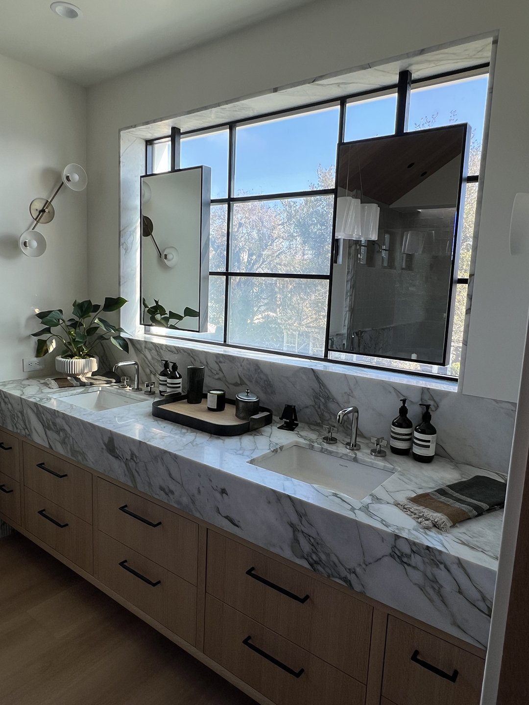 OC Marmol - Manufacturing and installation of tile and stone