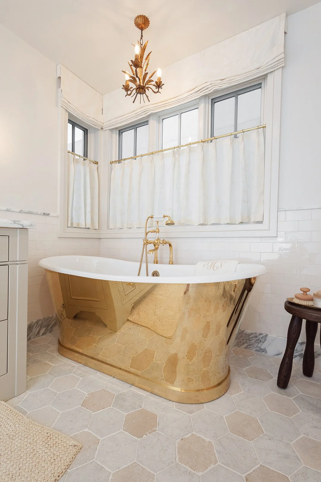 OC Marmol - Manufacturing and installation of tile and stone