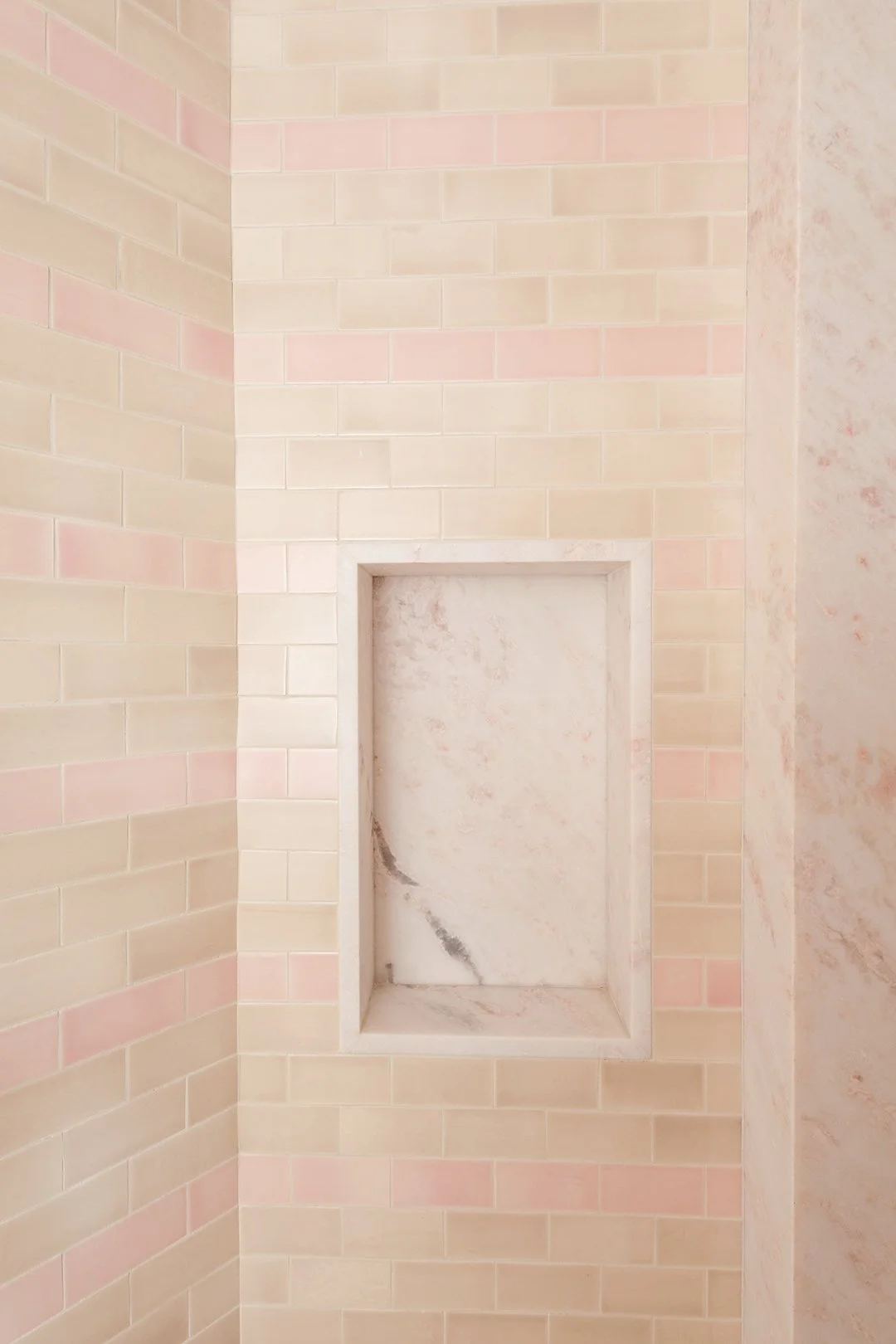 OC Marmol - Manufacturing and installation of tile and stone
