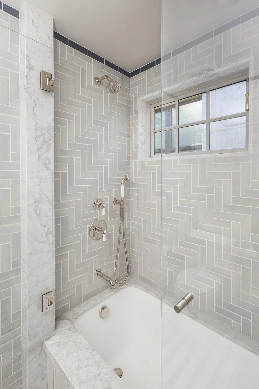 OC Marmol - Manufacturing and installation of tile and stone