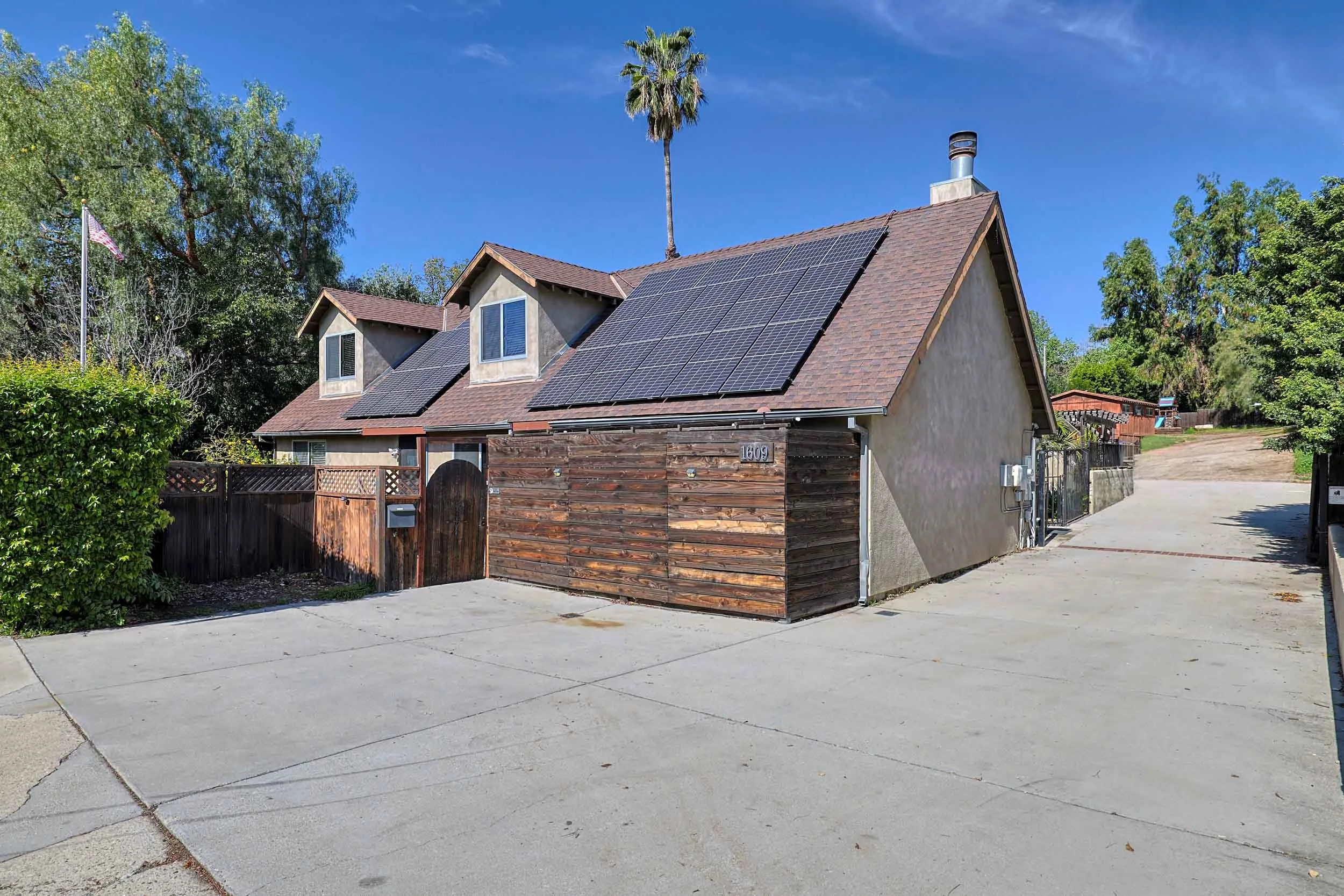 Hillcrest Drive · Thousand Oaks