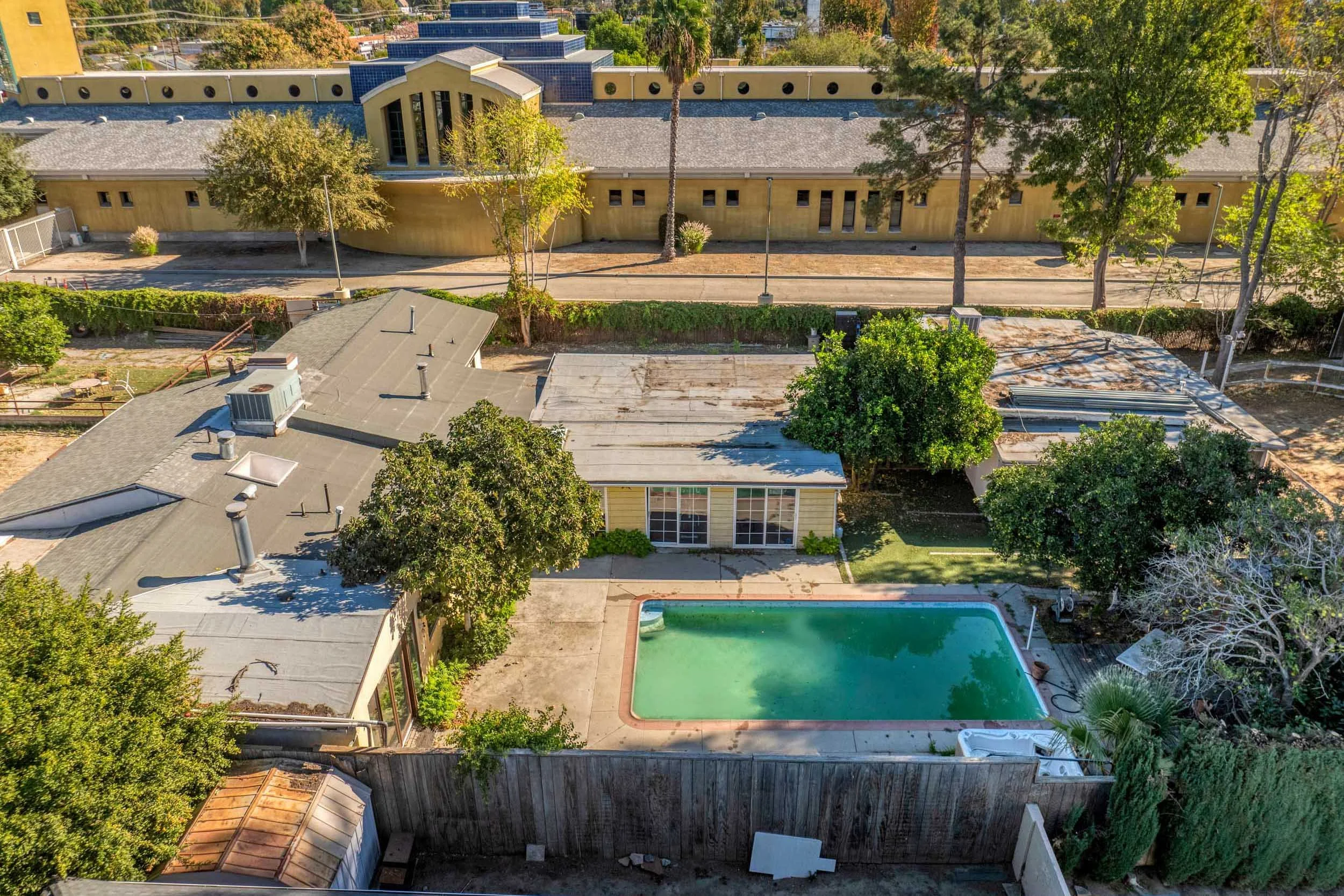 010_Nordhoff Street_111324.jpg