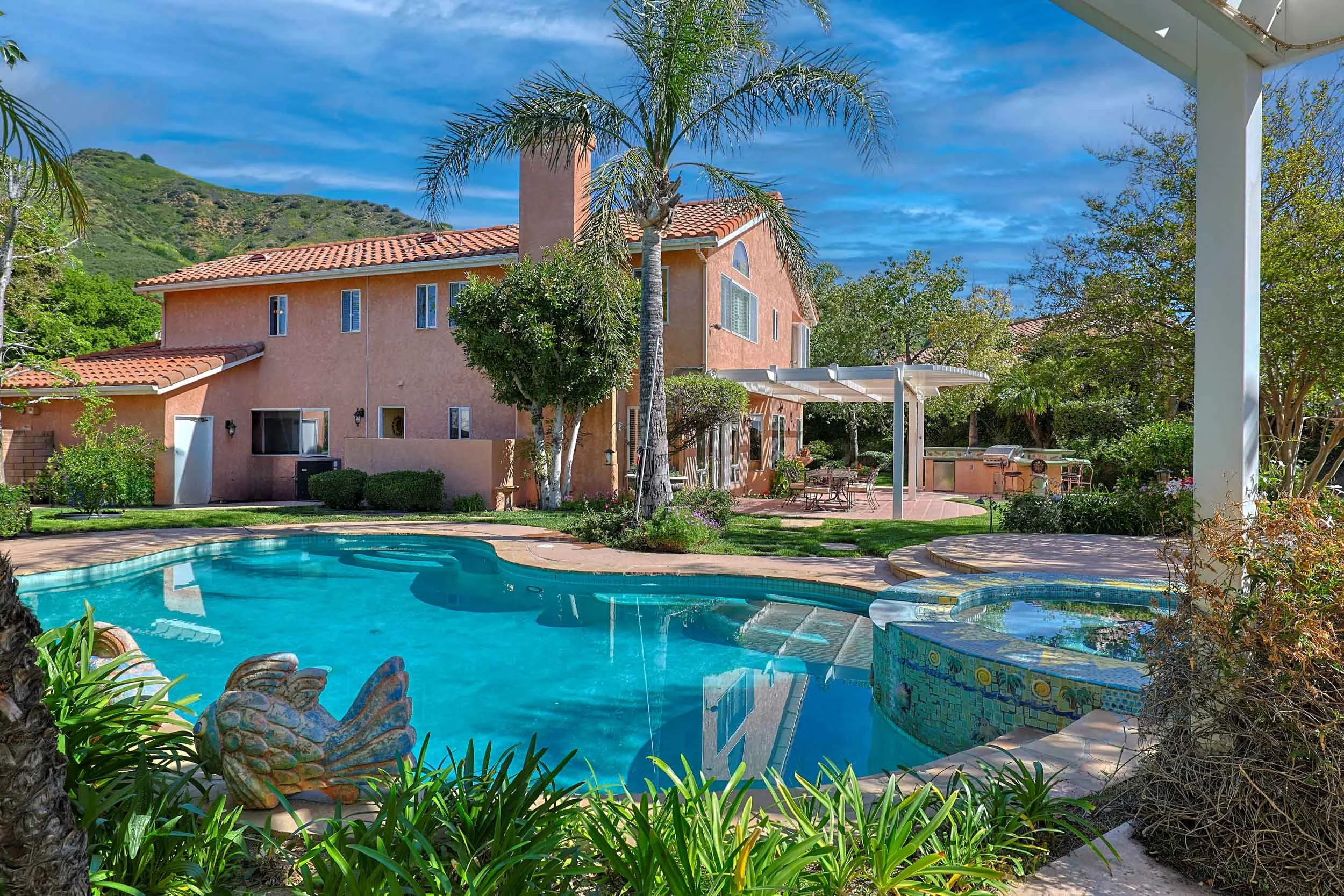 17816 Tuscan Drive Granada Hills, CA 91344