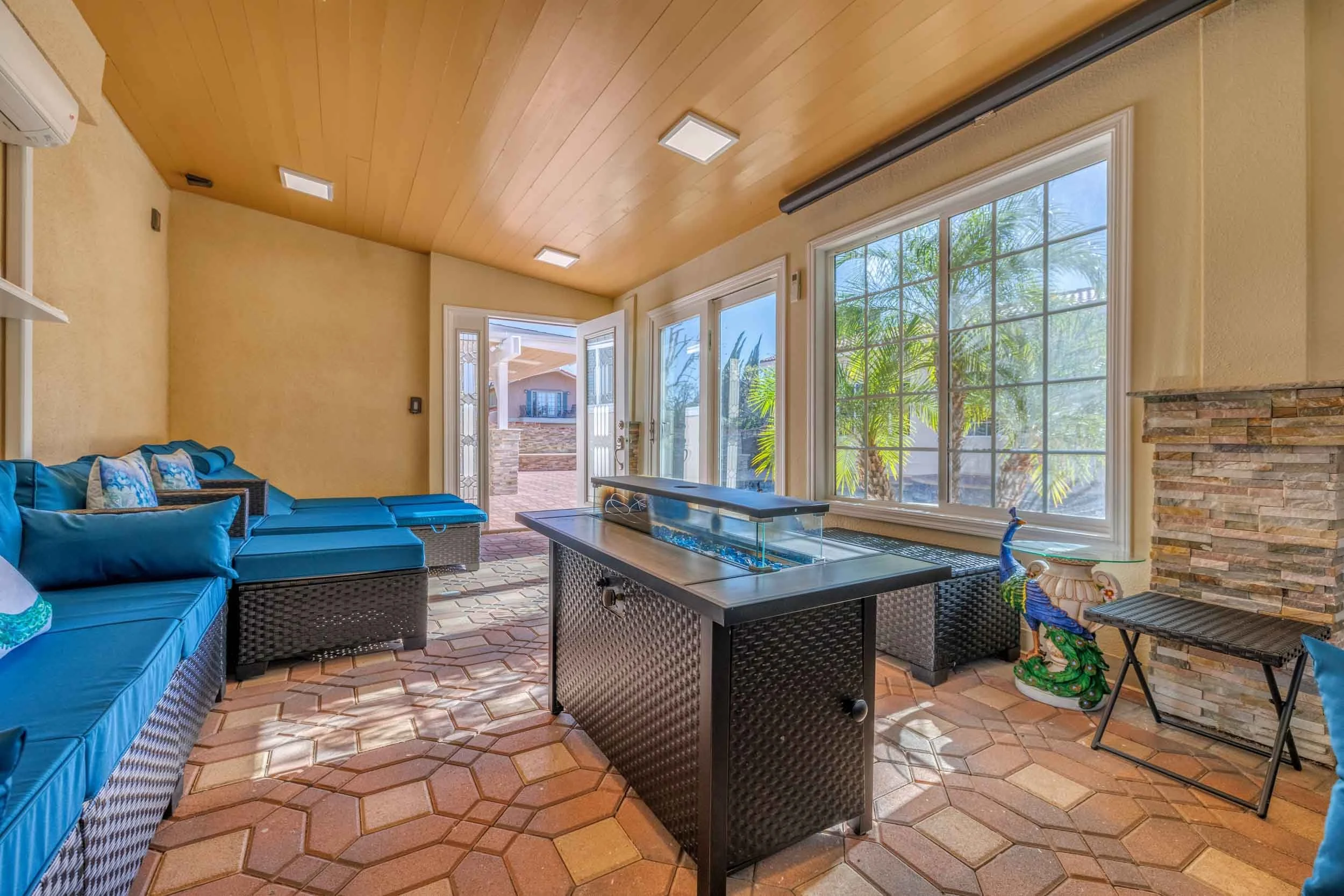 055_Lemarsh Street_012025_HDR.jpeg