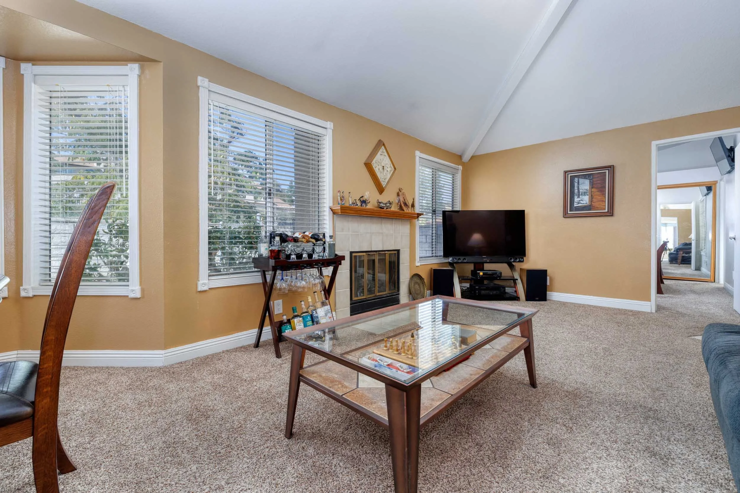 012_Banyan Place_111124_HDR.jpg