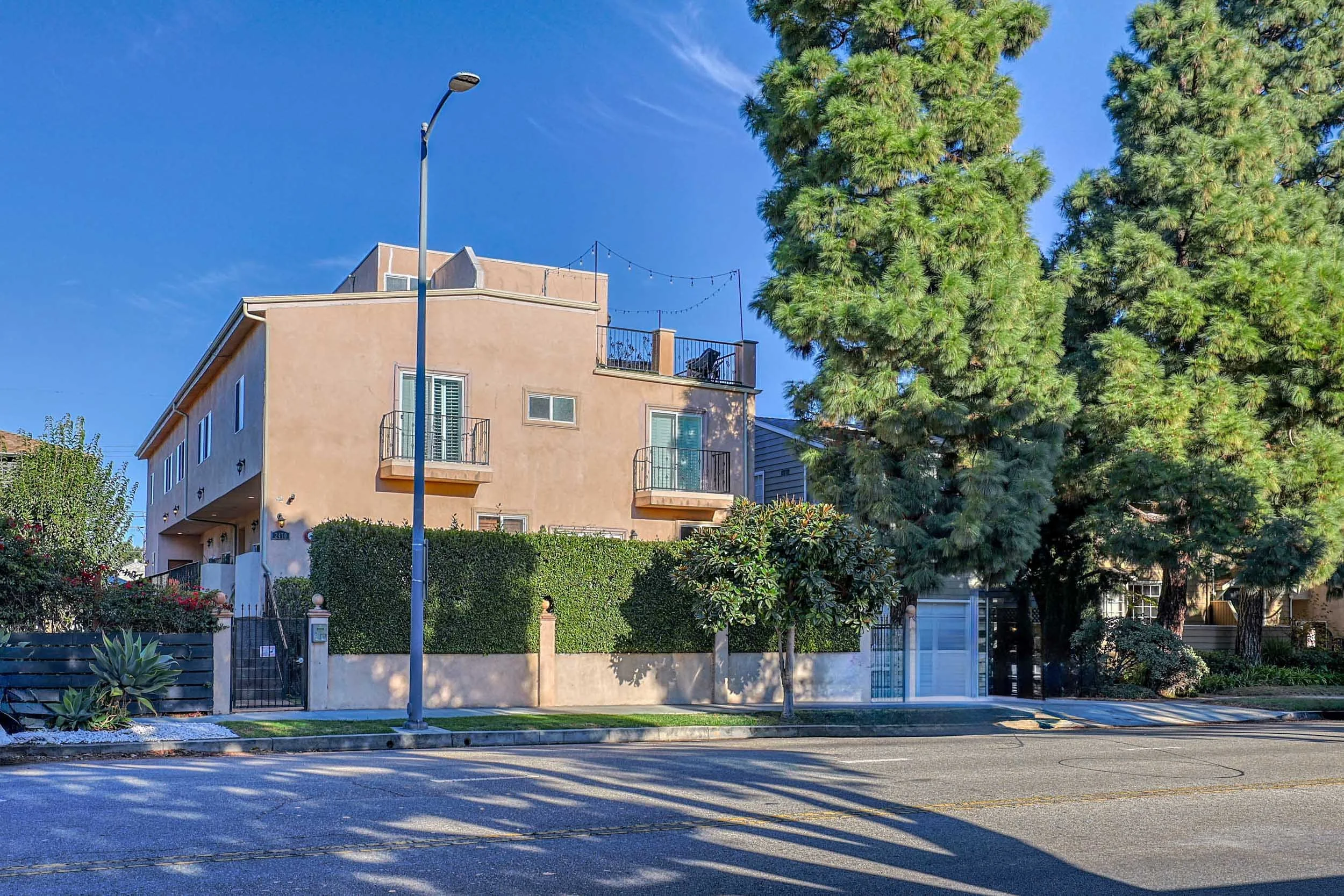 001_Centinela_111424.jpg