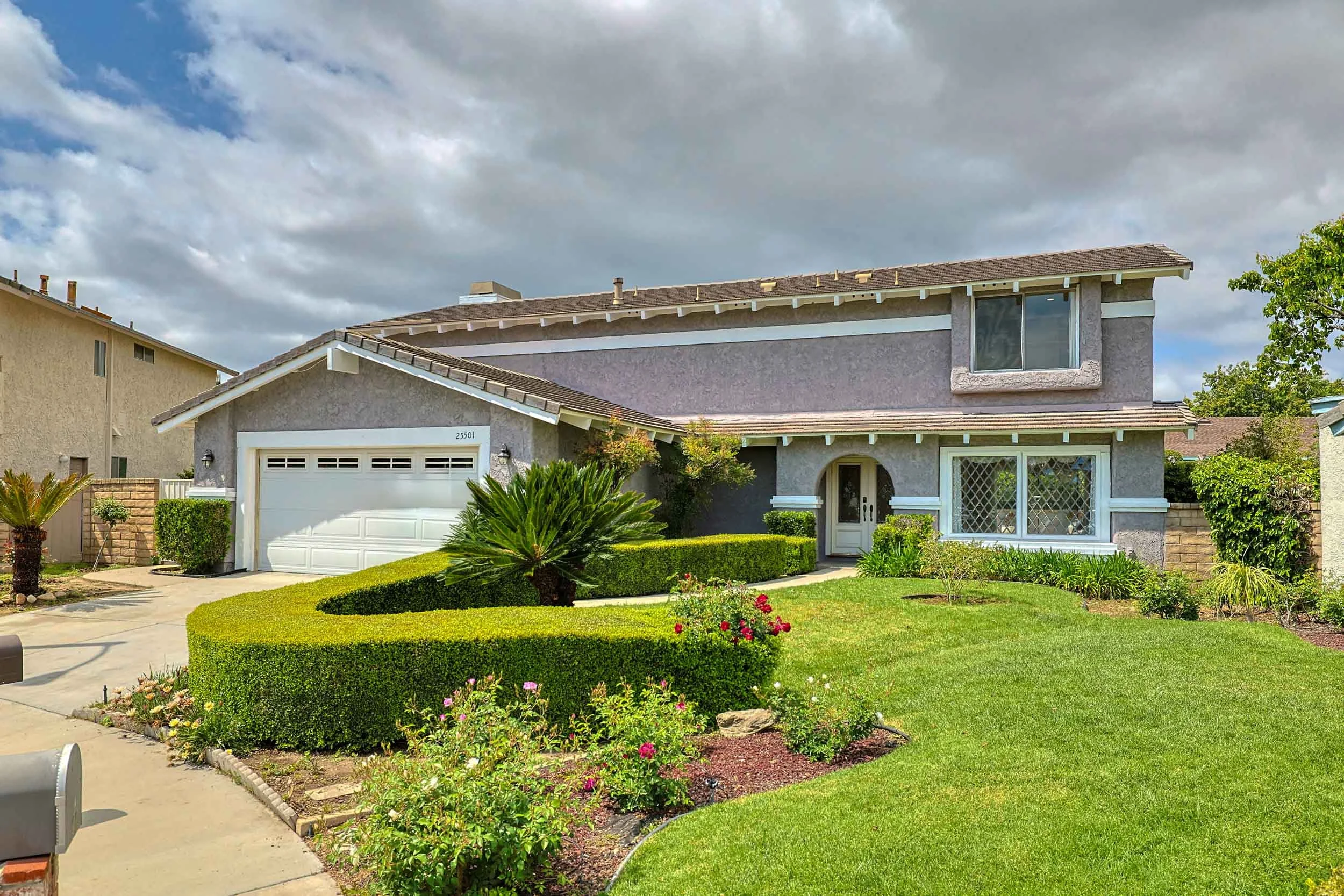 25501 Old Course Way Valencia, CA 91355