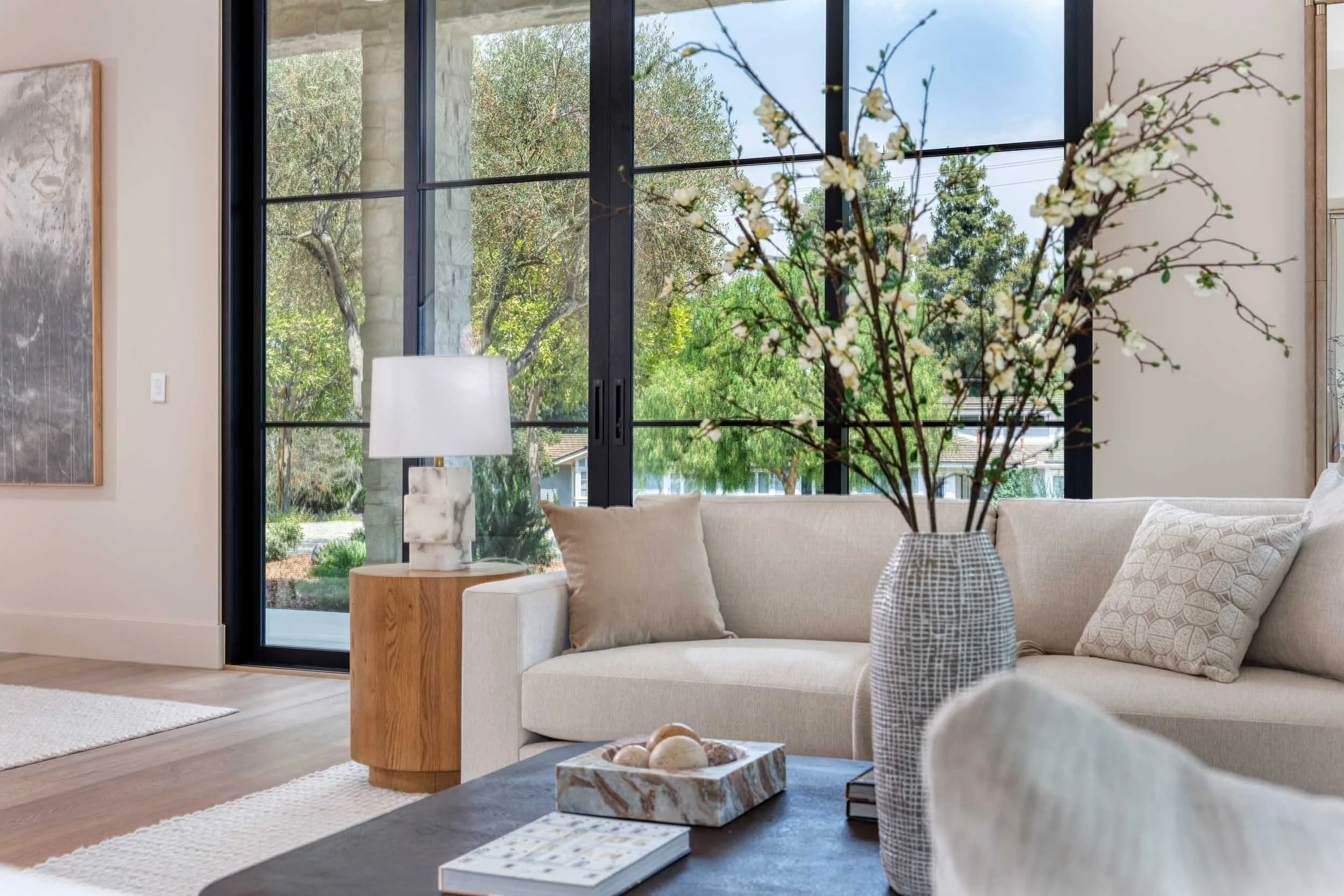 5287 Round Meadow Road Hidden Hills, CA, 91302