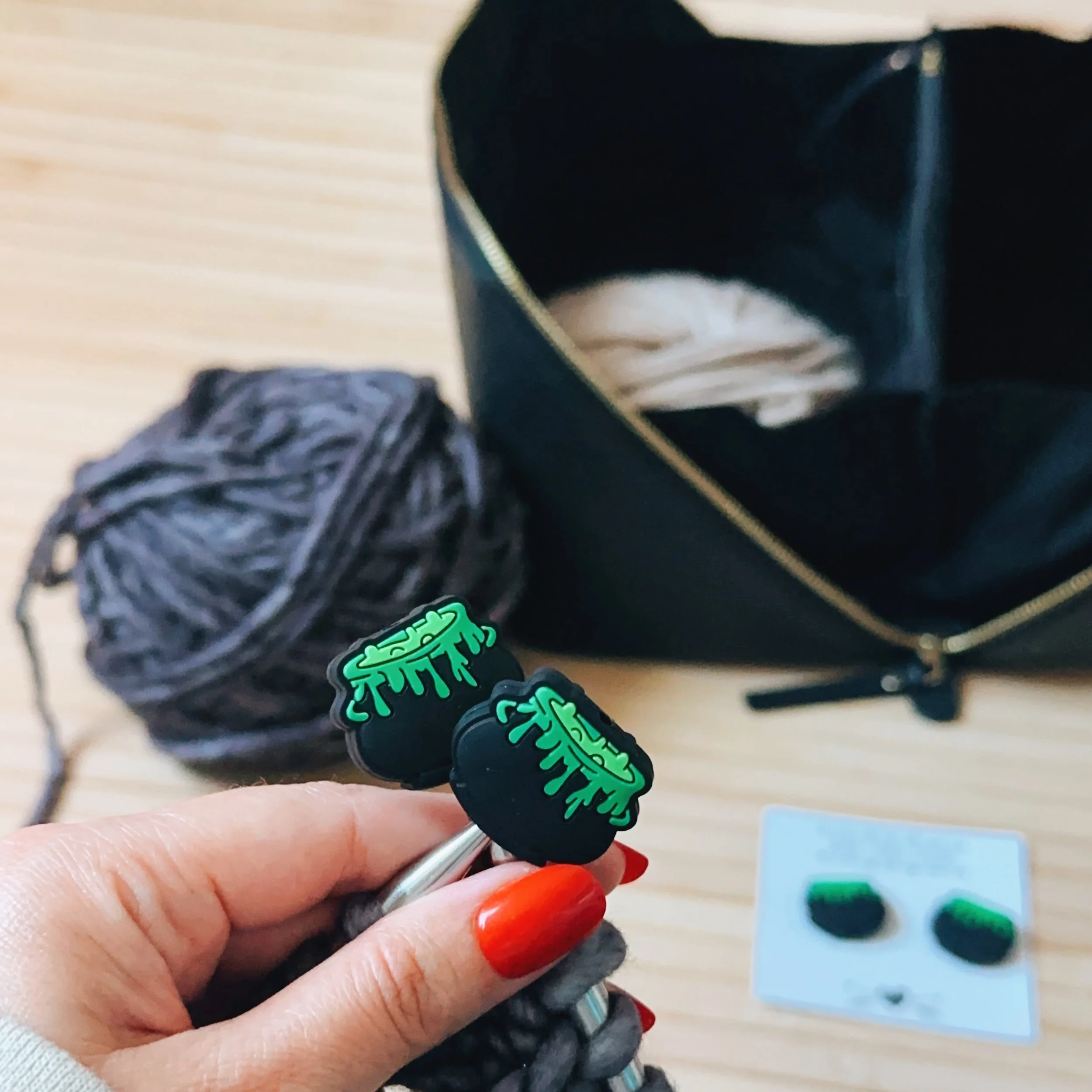 It&rsquo;s August in California, which means it&rsquo;s still hot, but a girl can dream of cooler weather. 😆🖤

I&rsquo;m working on my inventory of knit accessories for my website and it is the light at the end of the tunnel for me! My birthday is 