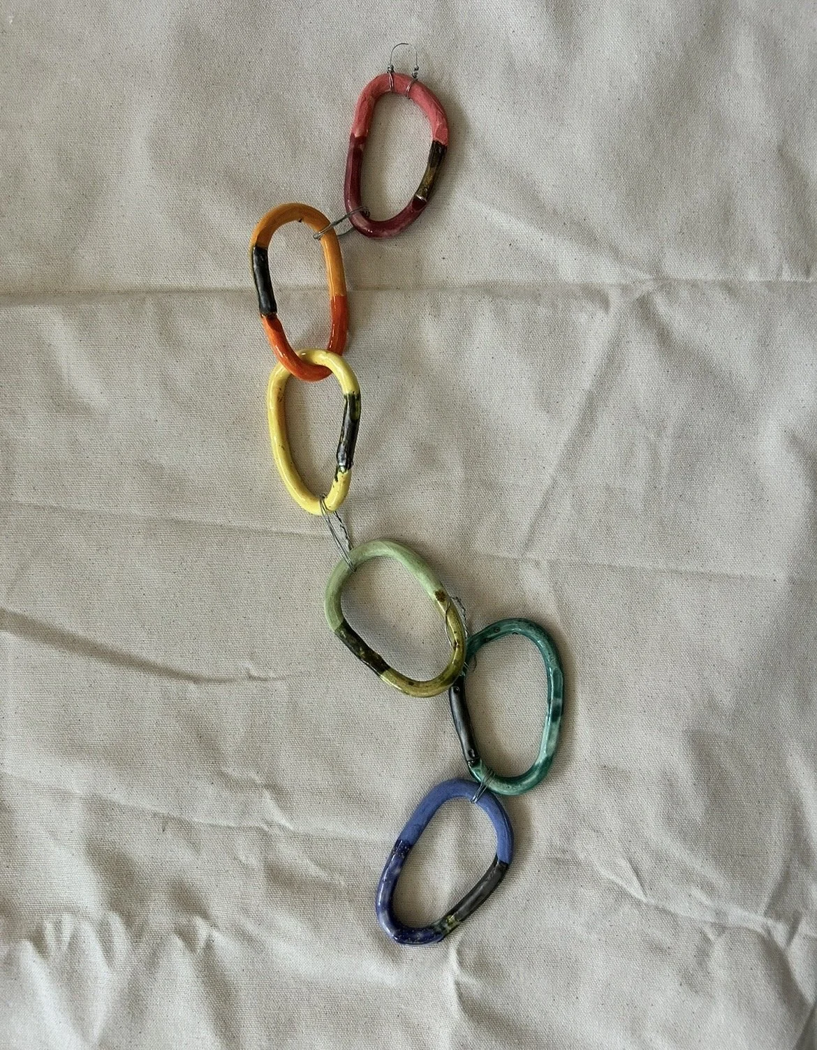 Carabiner chain