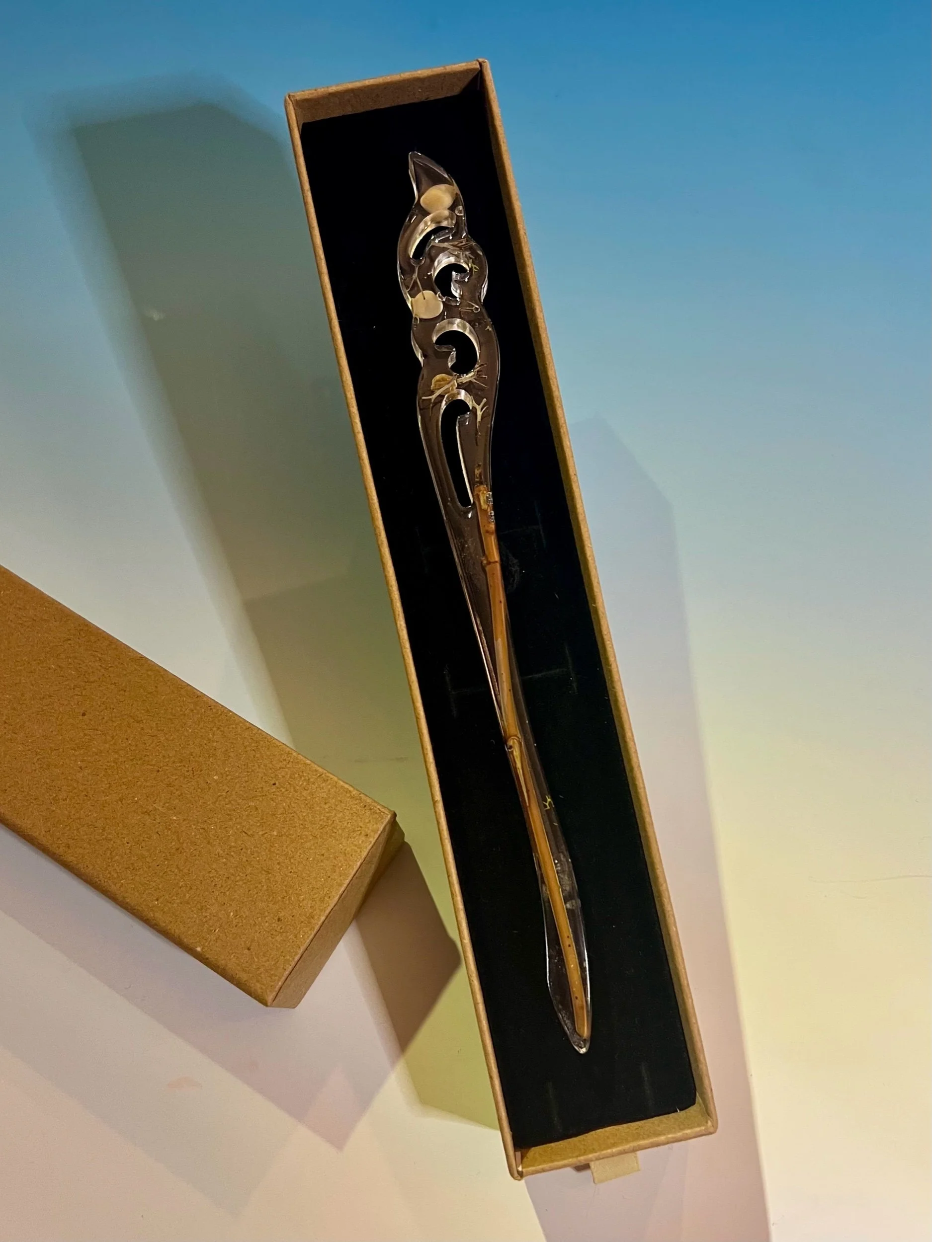 Dogwood Hair Wand, Put up your hair with nature