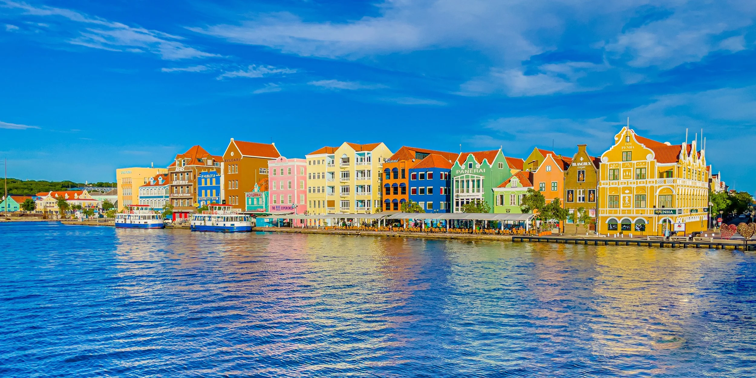 Turquoise water, extraordinary islands, and experiences as varied and vibrant as the destinations themselves.