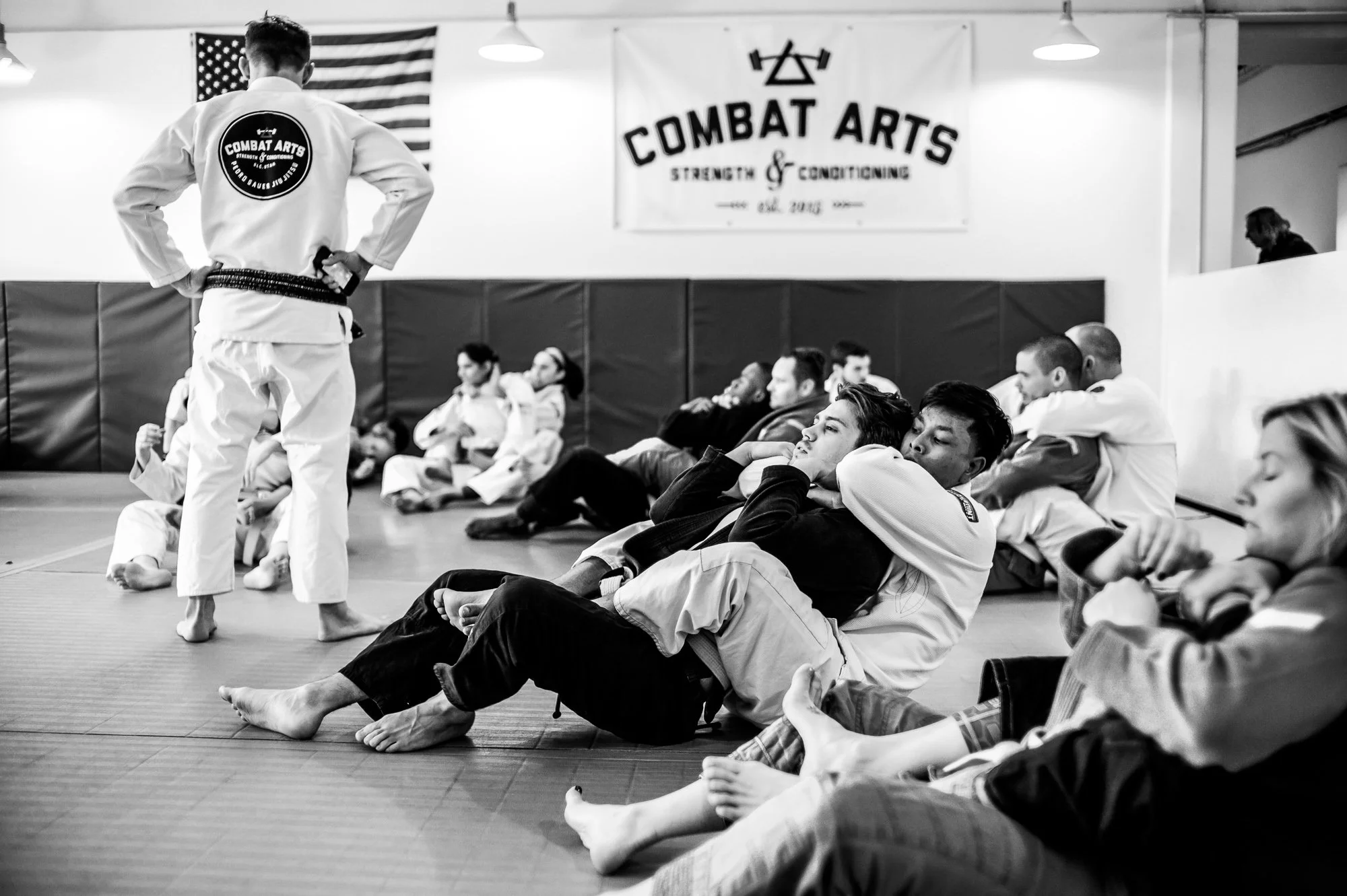 An Introductory Guide to Jiu-Jitsu positions.