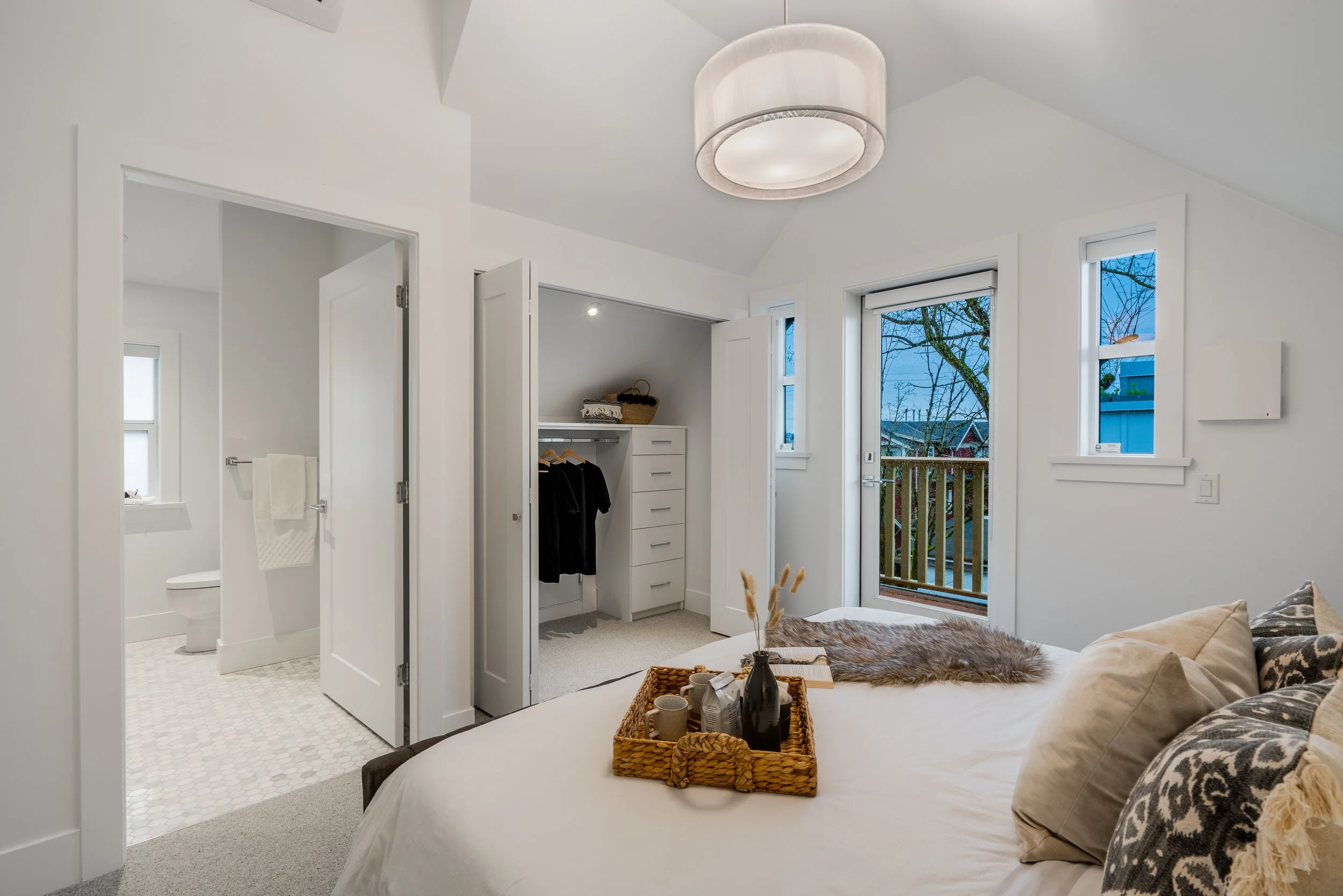 Unit 30 24 East 12th Avenue Vancouver-26.jpg