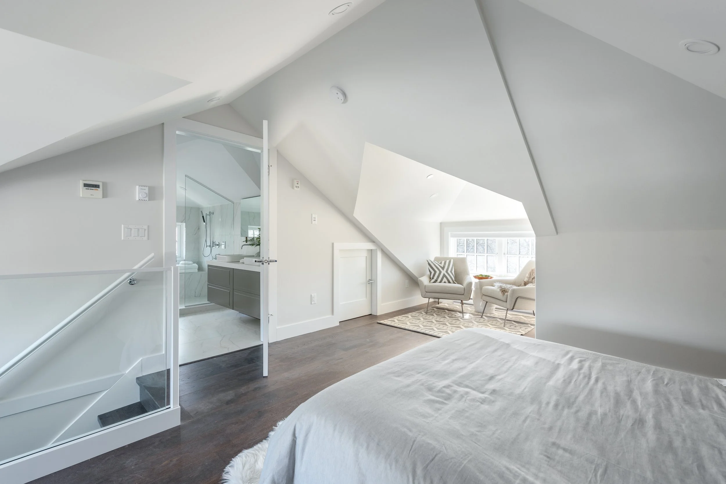 7-2858-Yukon-Street-Vancouver-360hometours-17.jpg