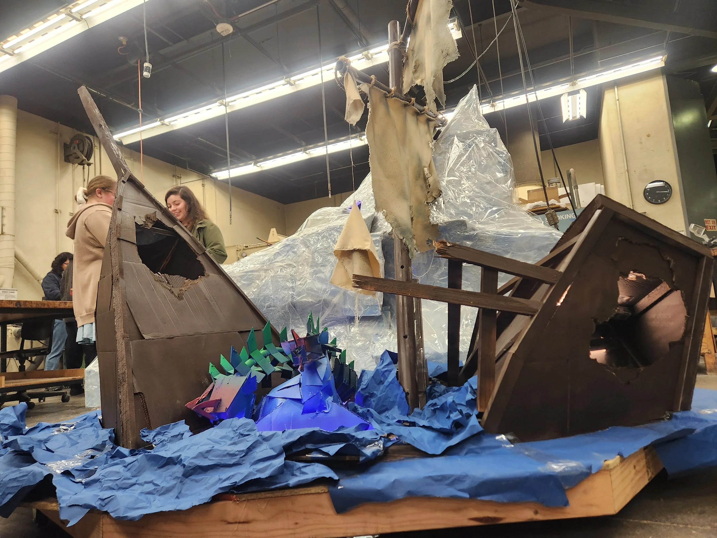 'Iceburg Crash' - Collaboration: Alizée Carlson, Owen Wilkens, John Mogel, Brittany Hodgson, Michelle Alcantara