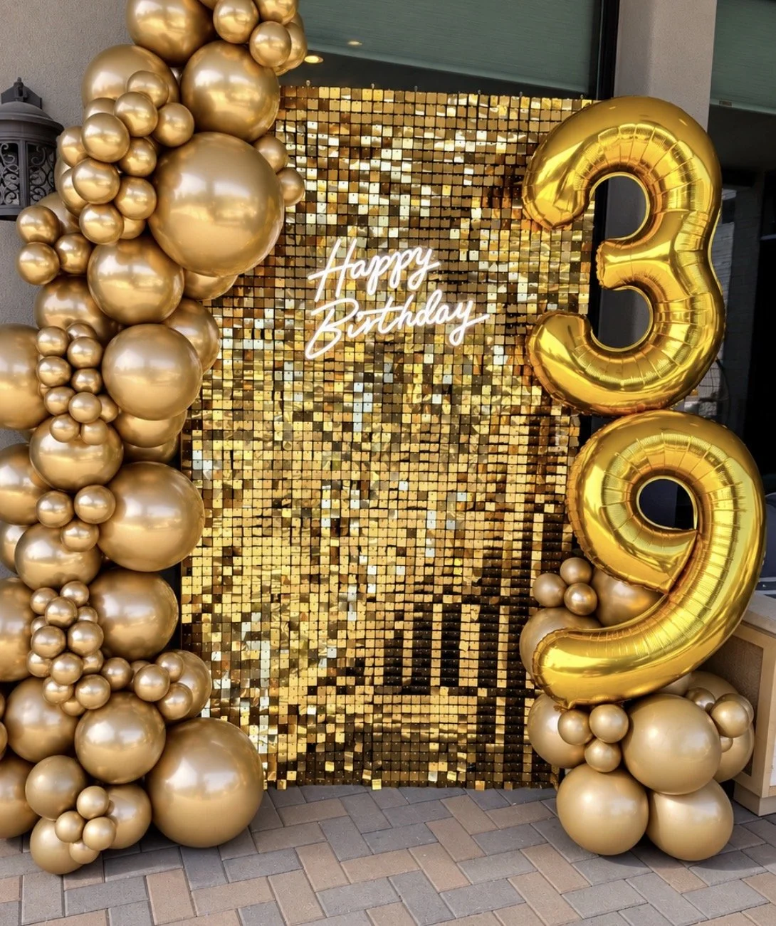 All gold balloon backdrop 