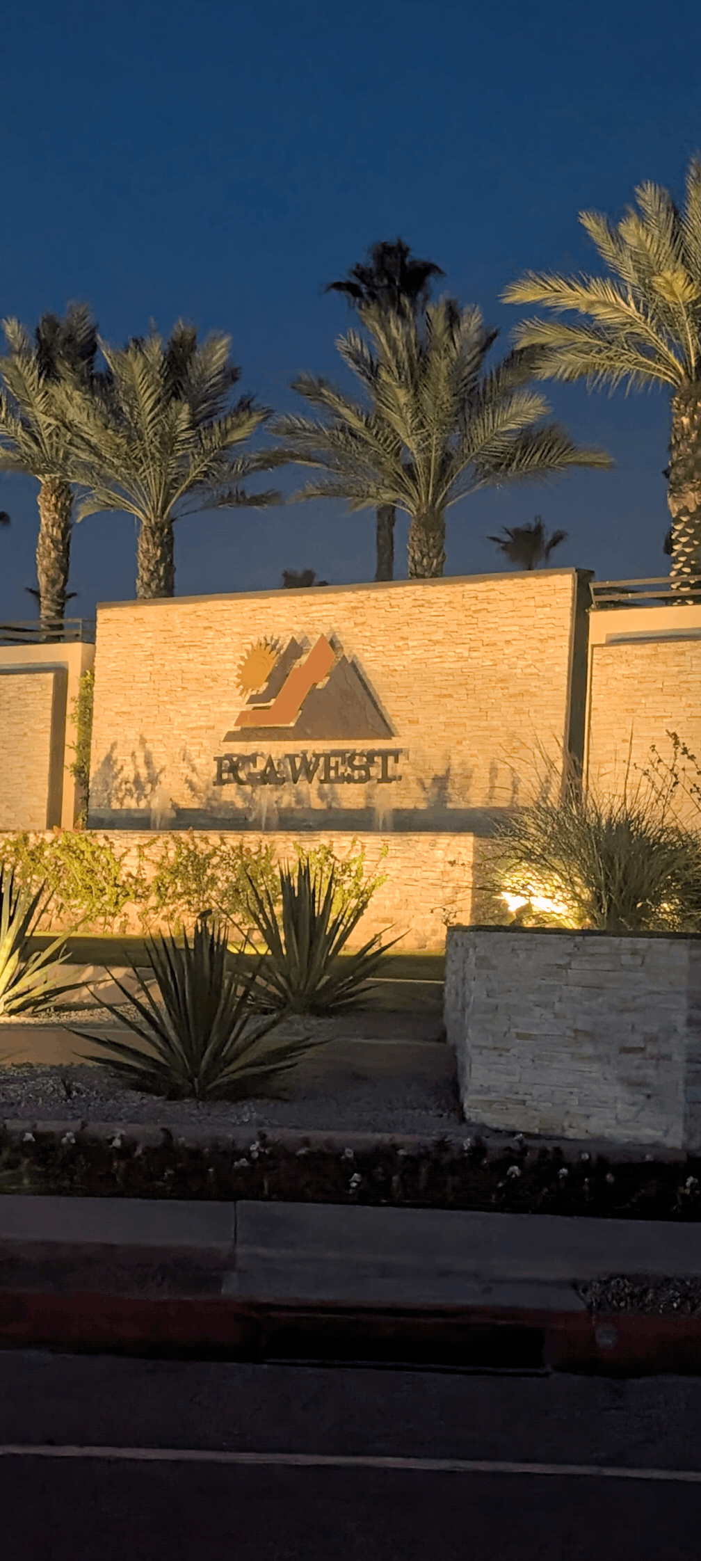 Day Tripping with Diva: The Vintage Vibe in Palm Springs
