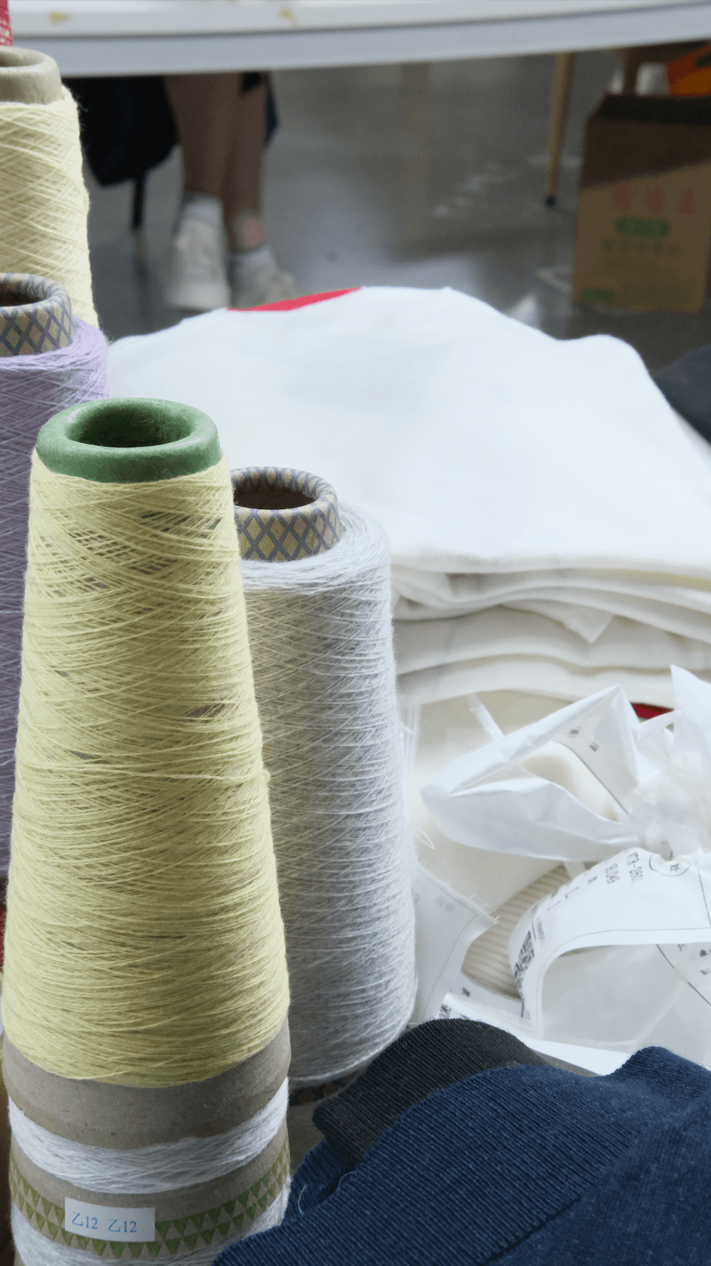 Yarn cards and knitwear material references for sourcing direction.