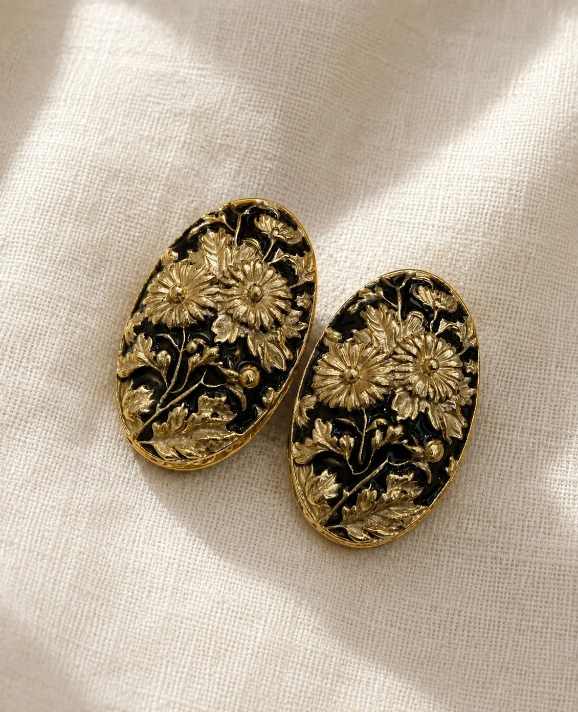 Noir Jardin Earrings