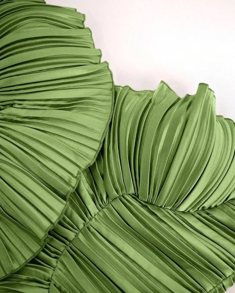 2_Green+Pleated+Top.jpg