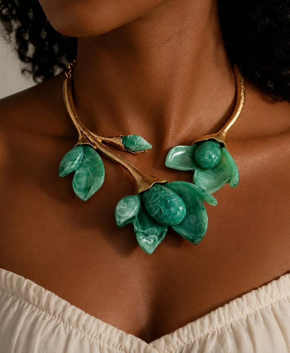 Magnolia collar 2.jpg