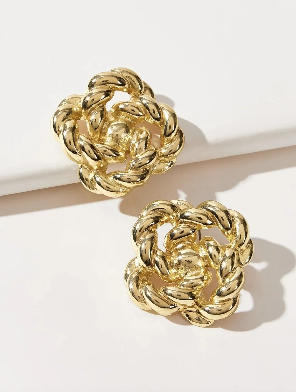 Aurelia Studs