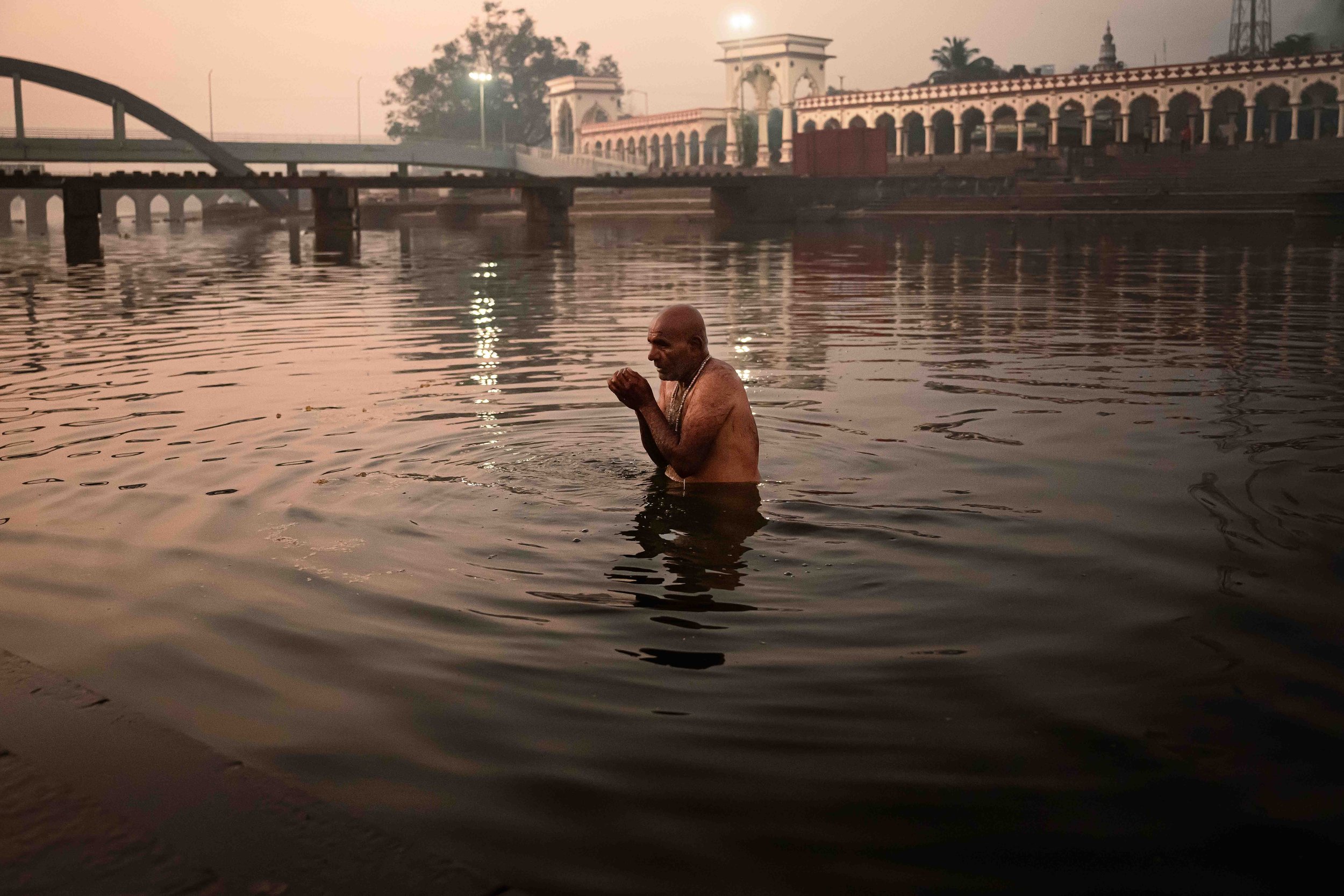 Alandi - prayer from cold river