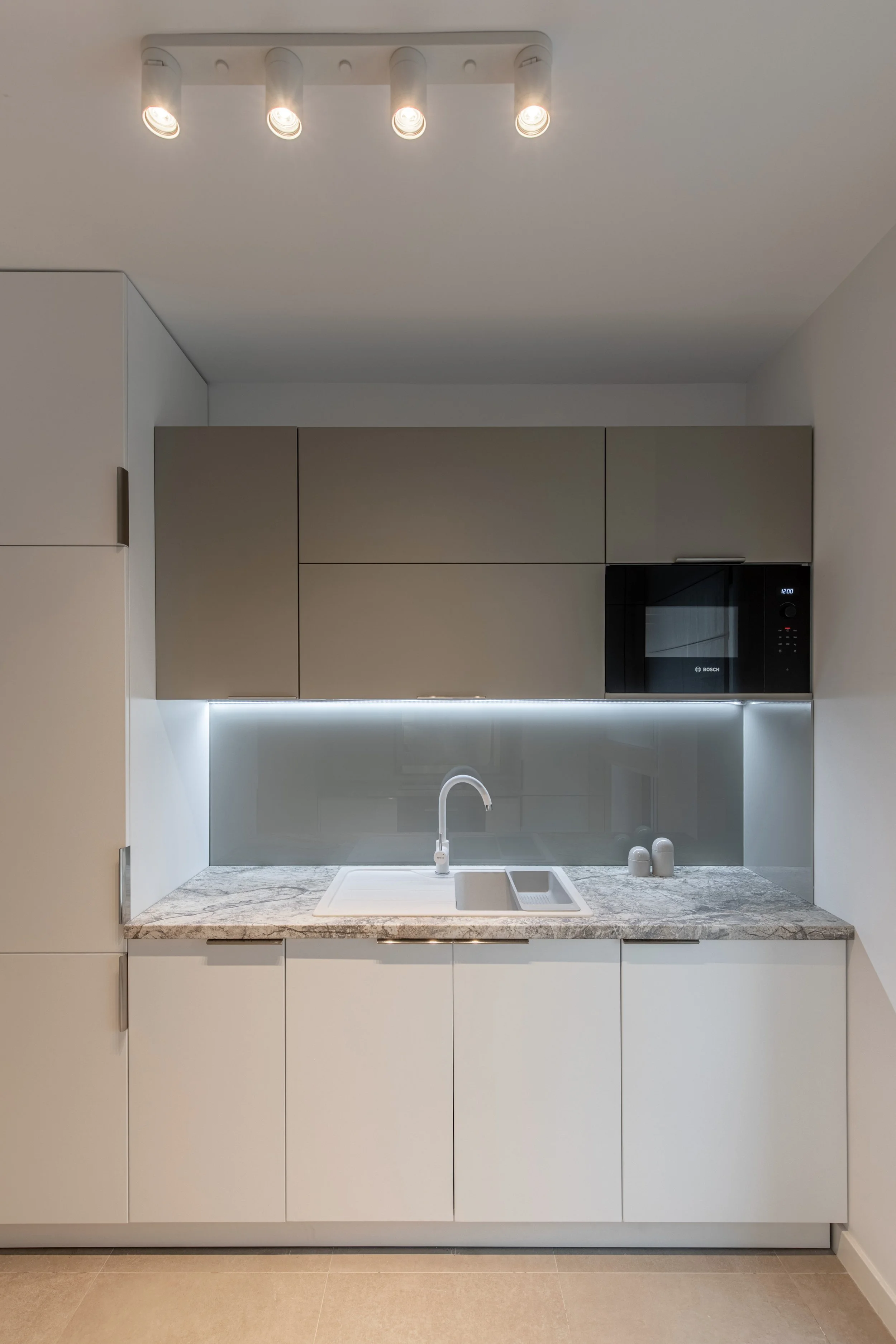 8. C86A7503-HDR.jpg
