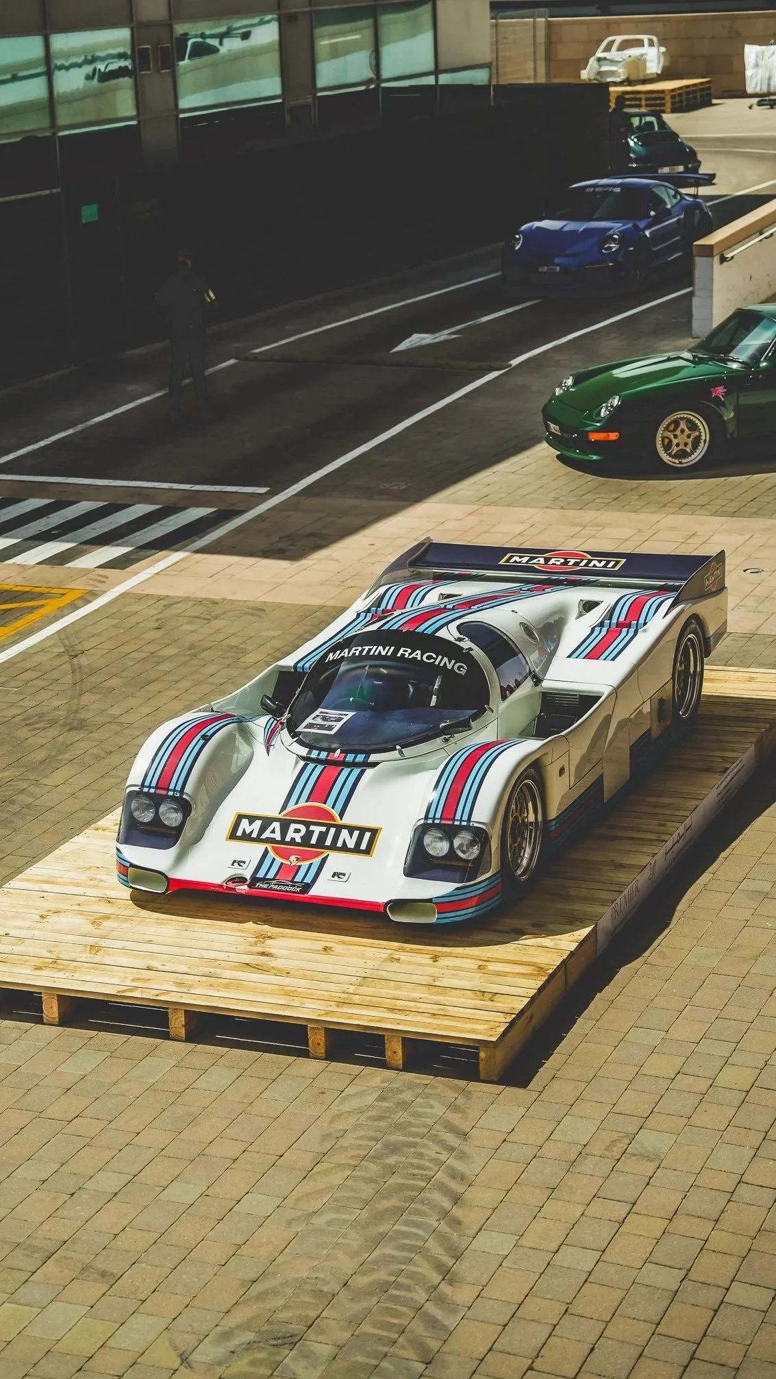 A classic Porsche 962 with Martini livery displayed on for SPEKTRUM